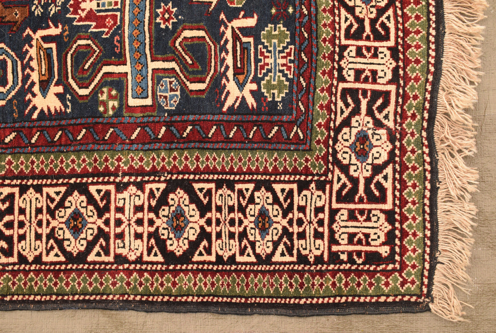 A PEREPEDIL RUG - Image 3 of 6