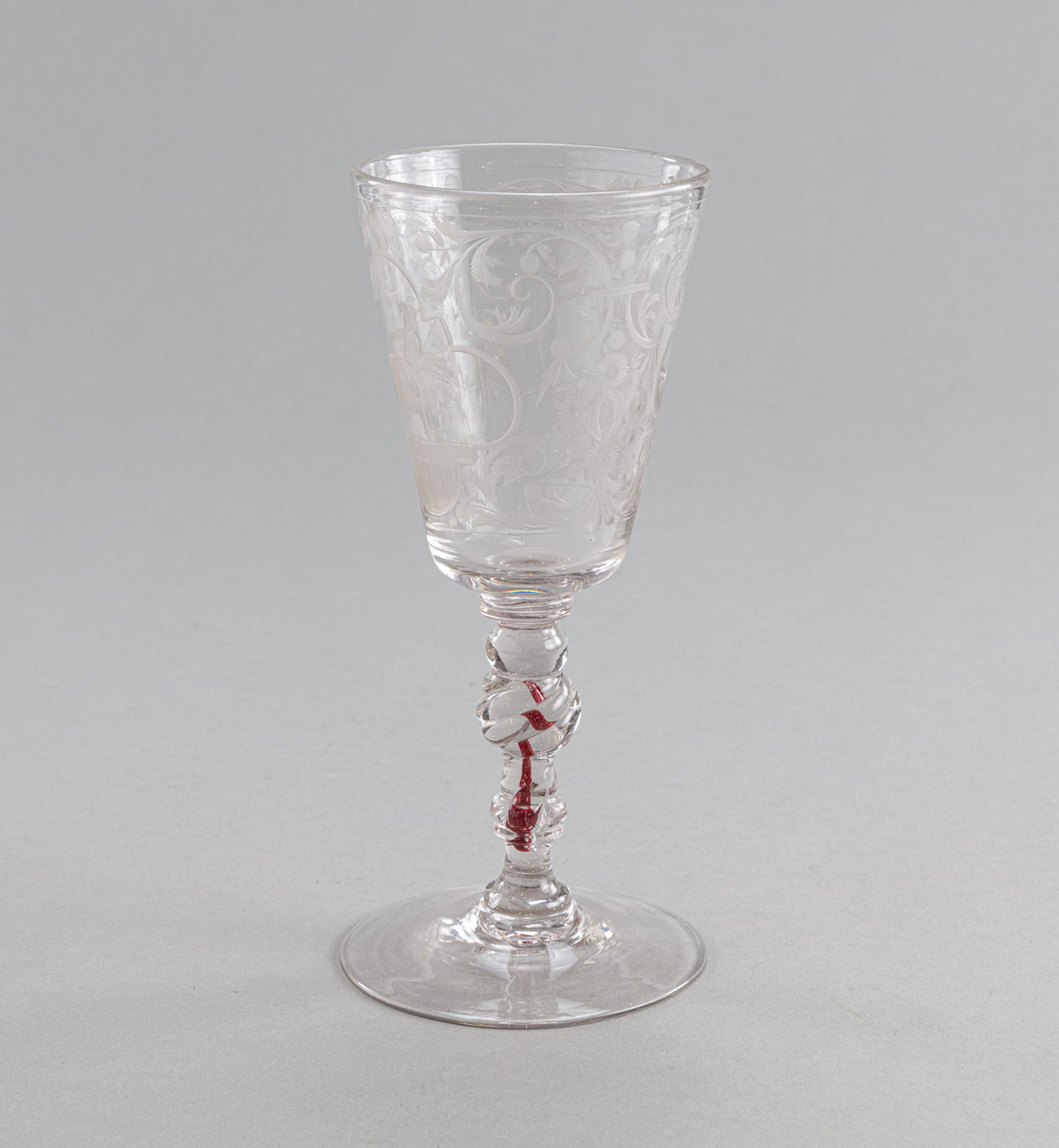 A BAROQUE CUT GLASS CUP - Image 2 of 5