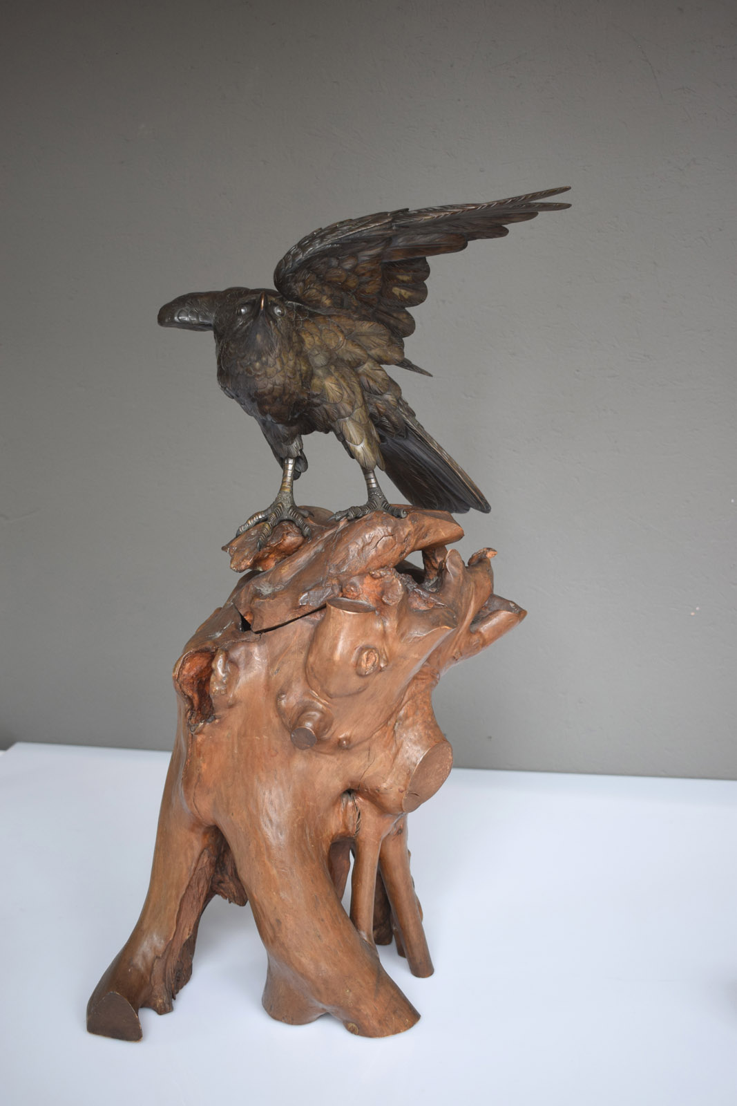 A BRONZE MODEL OF AN EAGLE ON A ROOTWOOD STAND - Image 3 of 12