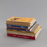 Gruppe von zwölf Büchern zu buddhistischer Kunst, u. a. Schoettle-Kataloge 1, 22, 24 und 34