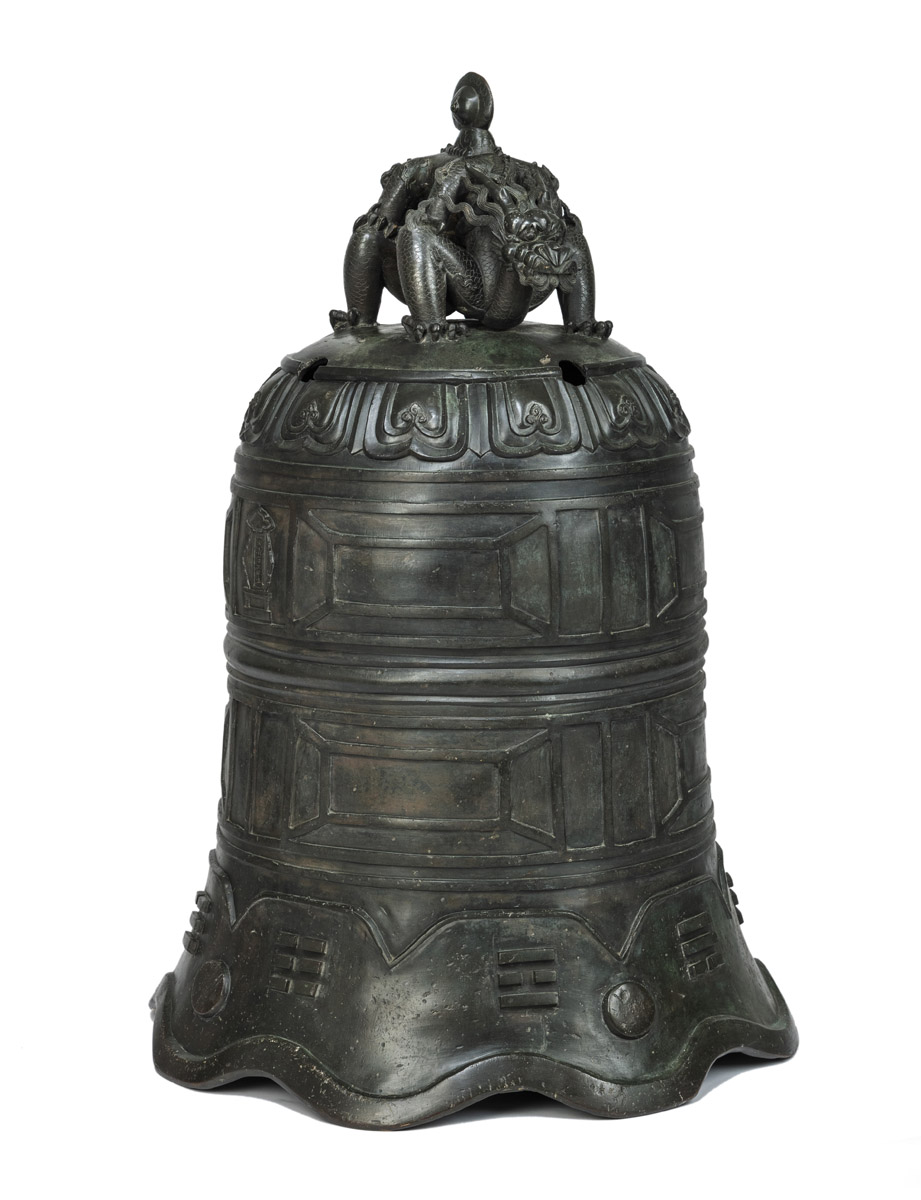 A VERY RARE AND IMPORTANT LARGE BRONZE BELL
