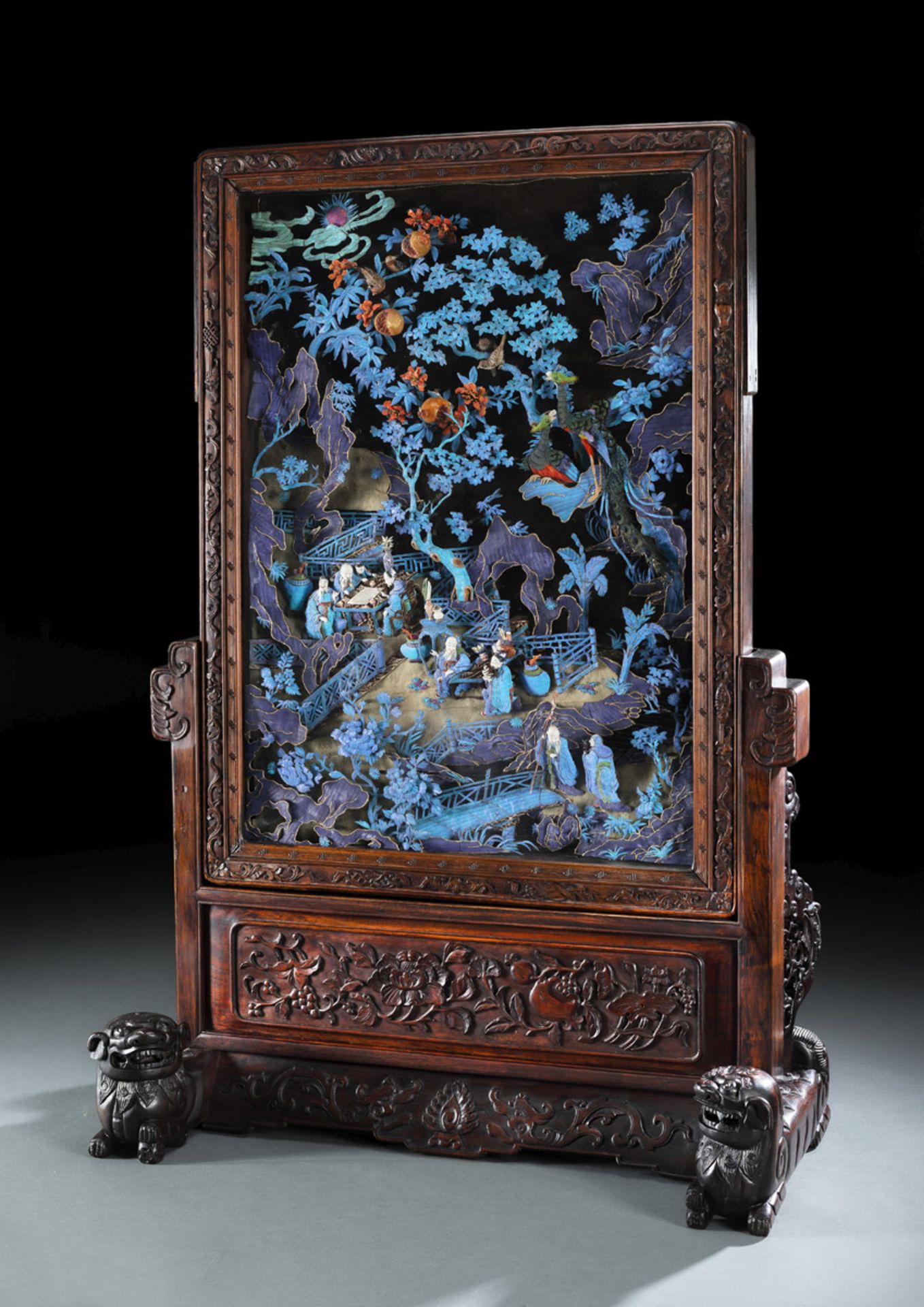 A MAGNIFICENT AND VERY RARE HARDWOOD FRAMED  KINGFISHER FEATHER-INLAID 'IMMORTALS' SCREEN