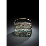 Sehr seltener Handwärmer aus Bronze mit Cloisonné-Dekor von Lotos, der Deckel in Durchbruch mit Blü