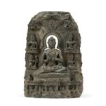 Große Steinstele des Buddha Shakyamuni