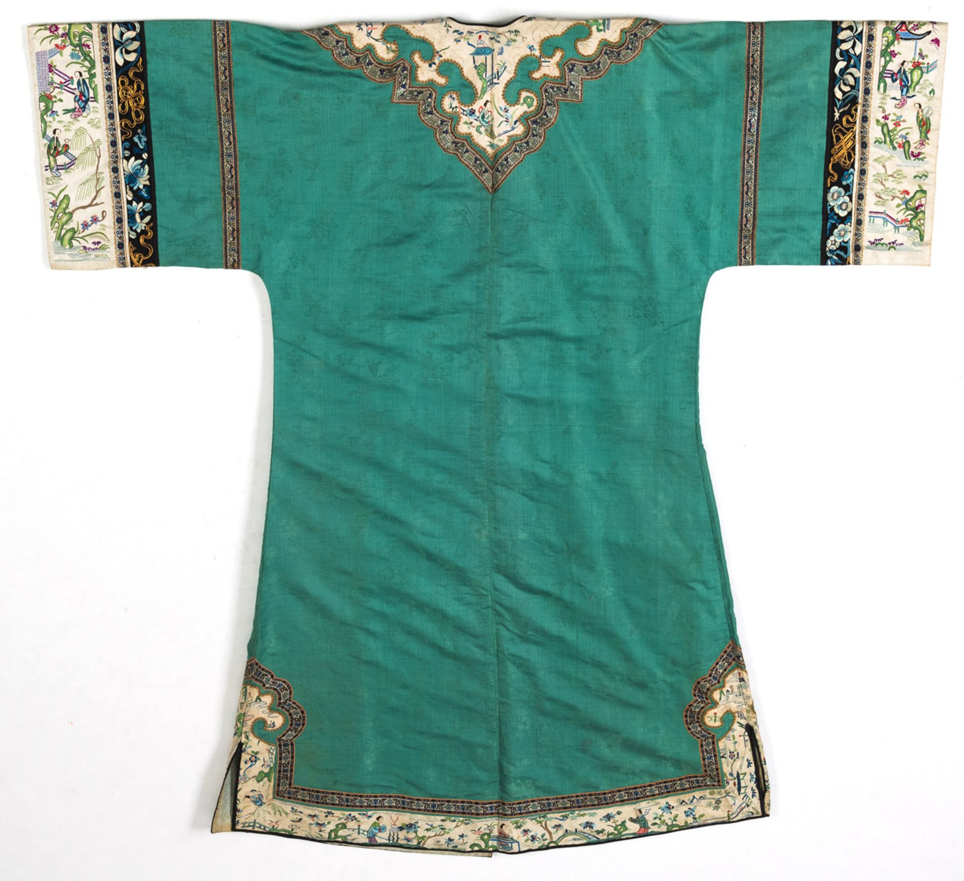 A LADY'S SILK MAST OVERROBE WITH EMBROIDERED AND WOVEN BORDERS - Image 3 of 3