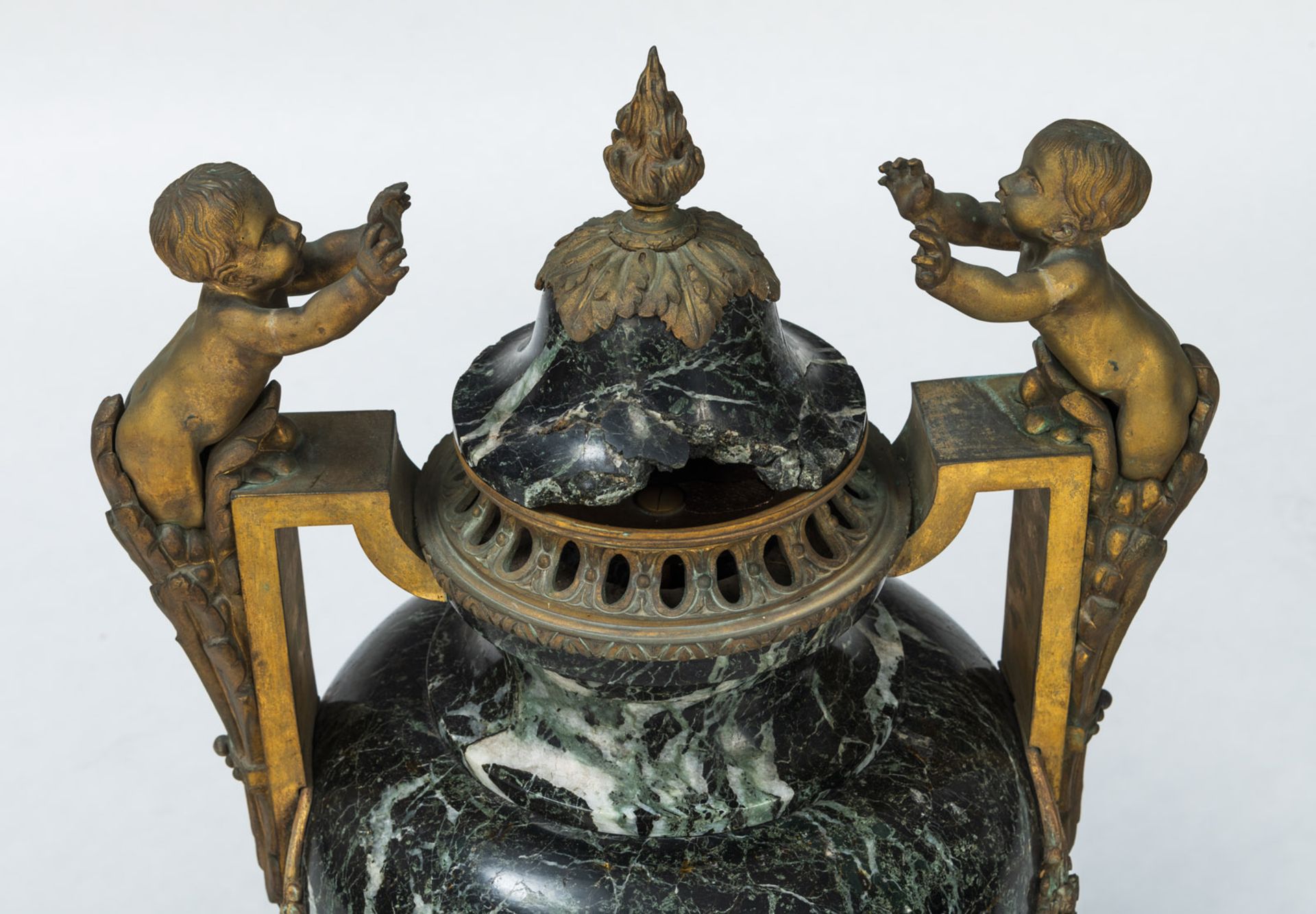 A PAIR OF FRENCH ORMOLU MOUNTED VERT DE MER MARBLE TWO-HANDLED VASES - Image 4 of 4