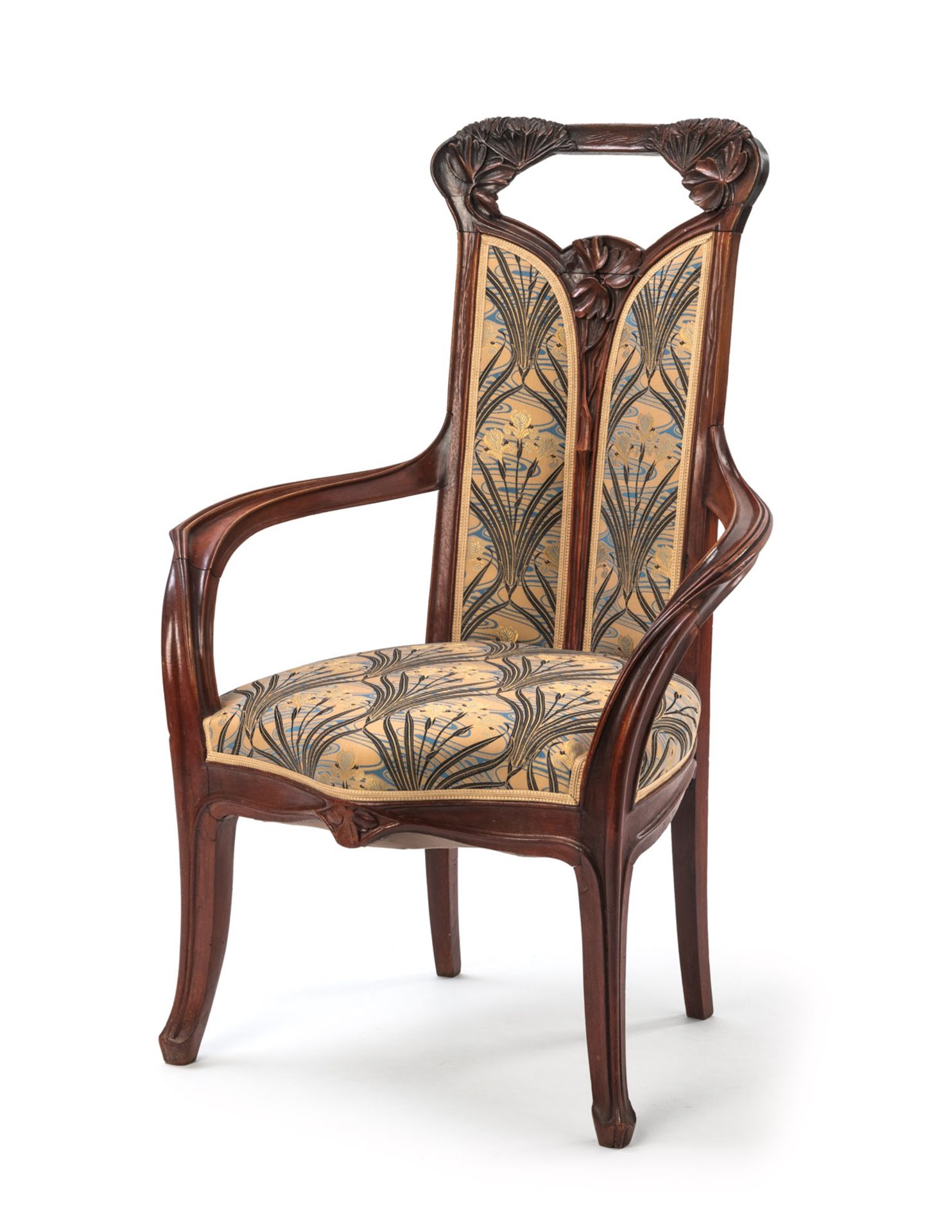 A MAHOGANY ART NOUVEAU FAUTEUIL "OMBELLES"