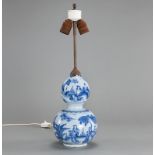 Doppelkürbis-Vase als Lampe