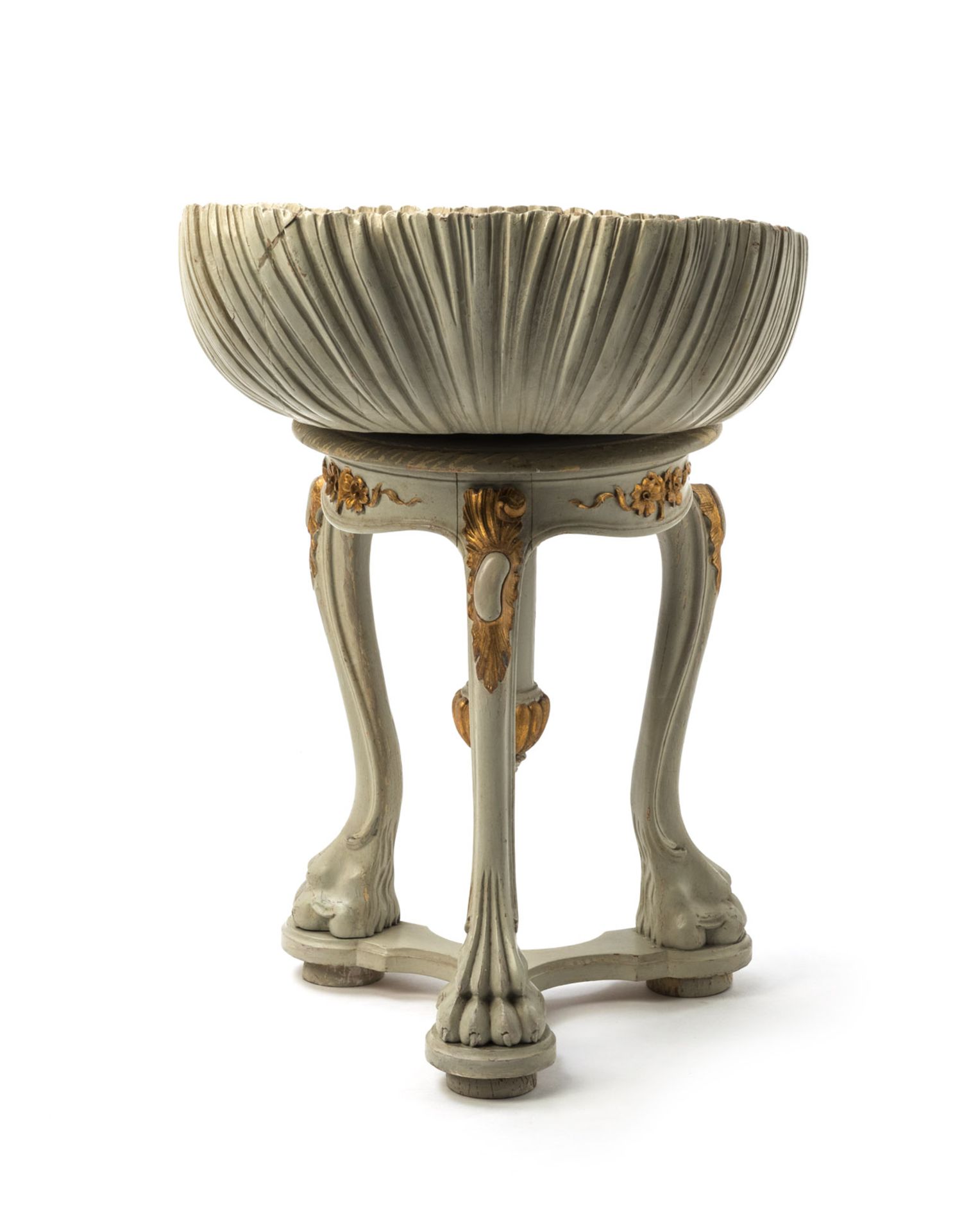 A BAROQUE STYLE PIANO STOOL WITH SHELL SHAPED SEAT - Image 3 of 4