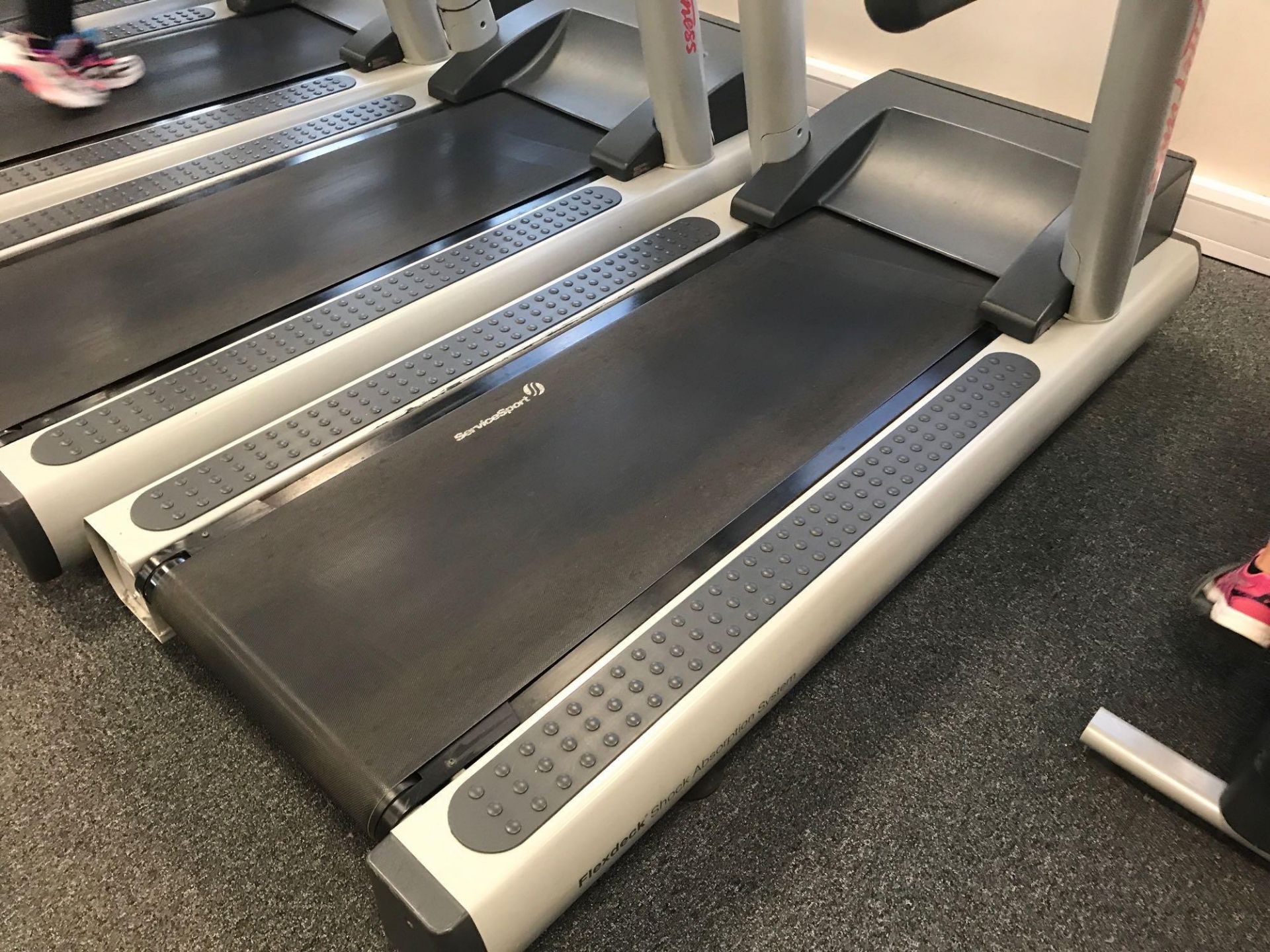 Life fitness Flex deck treadmill x 1 - Image 4 of 5