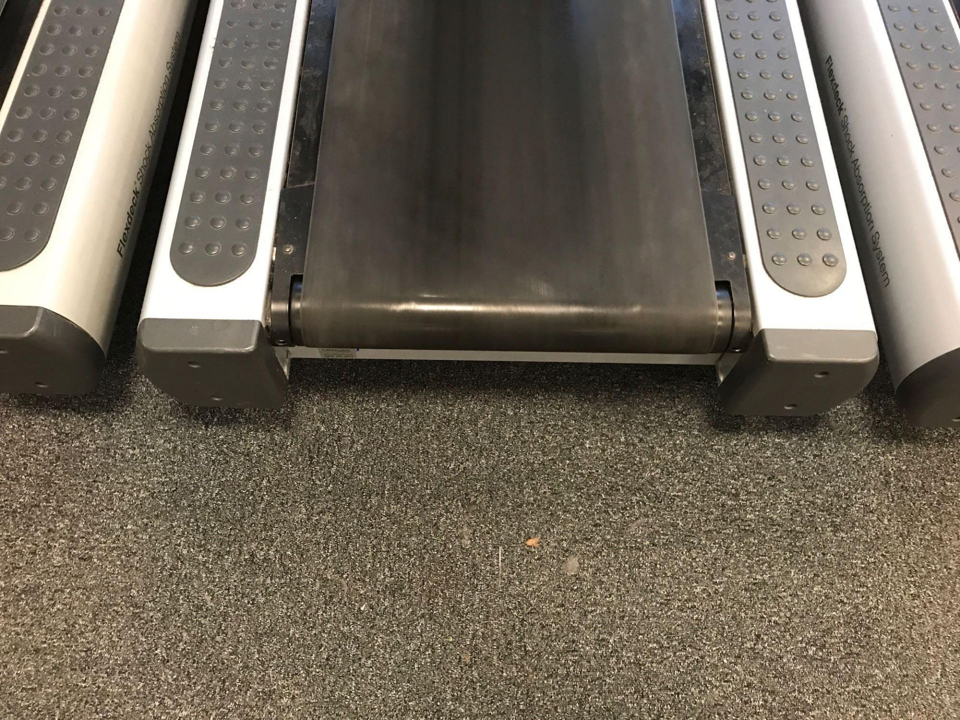 Life fitness Flex deck treadmill x 1 - Image 2 of 4