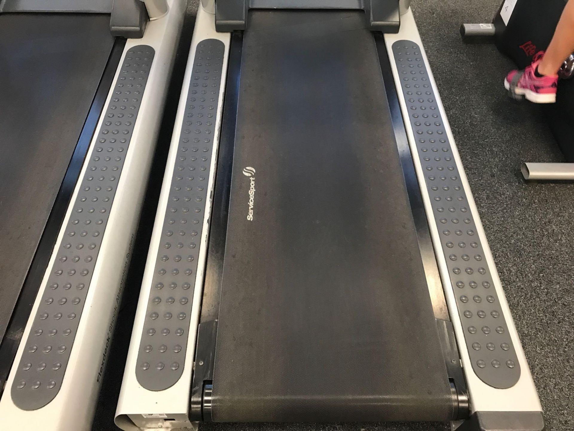 Life fitness Flex deck treadmill x 1 - Image 3 of 5