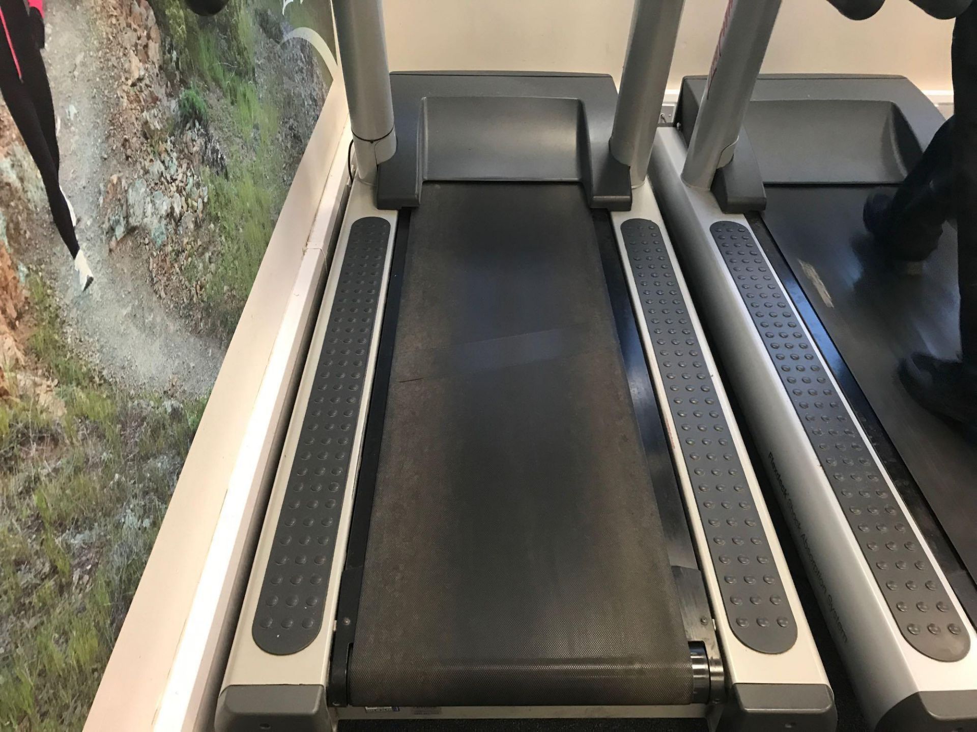 Life fitness Flex deck treadmill x 1 - Image 2 of 3