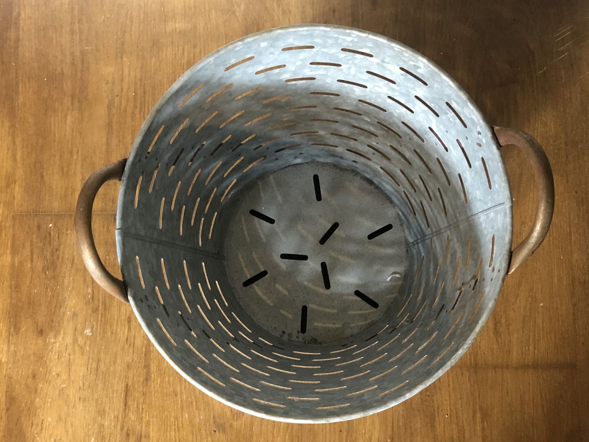 Metal Olive Bucket - Image 4 of 4