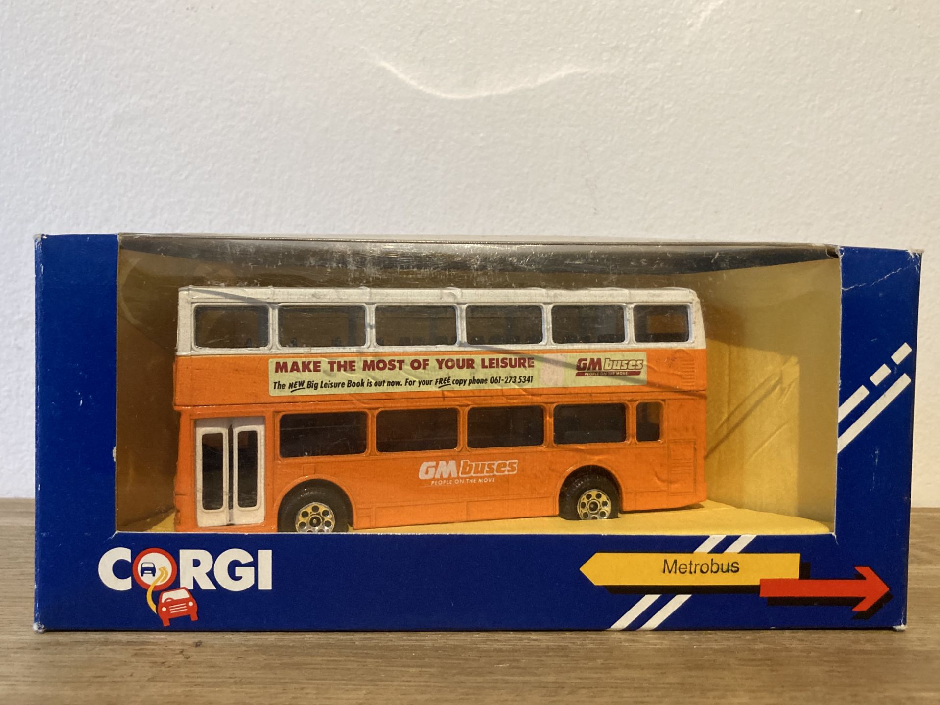 Corgi Metro Bus GM Buses - C675-14-HD - Image 2 of 3