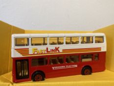 Corgi Metro Bus Fastlink - C675-14