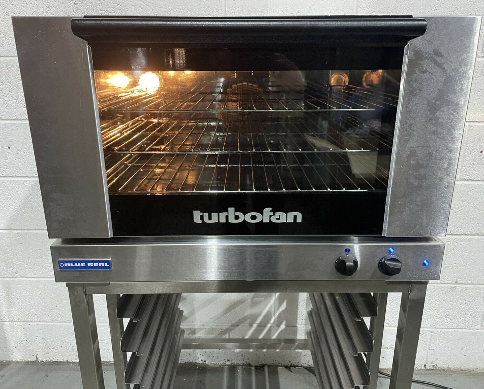 Turbofan Convection Oven with stand - Image 4 of 7