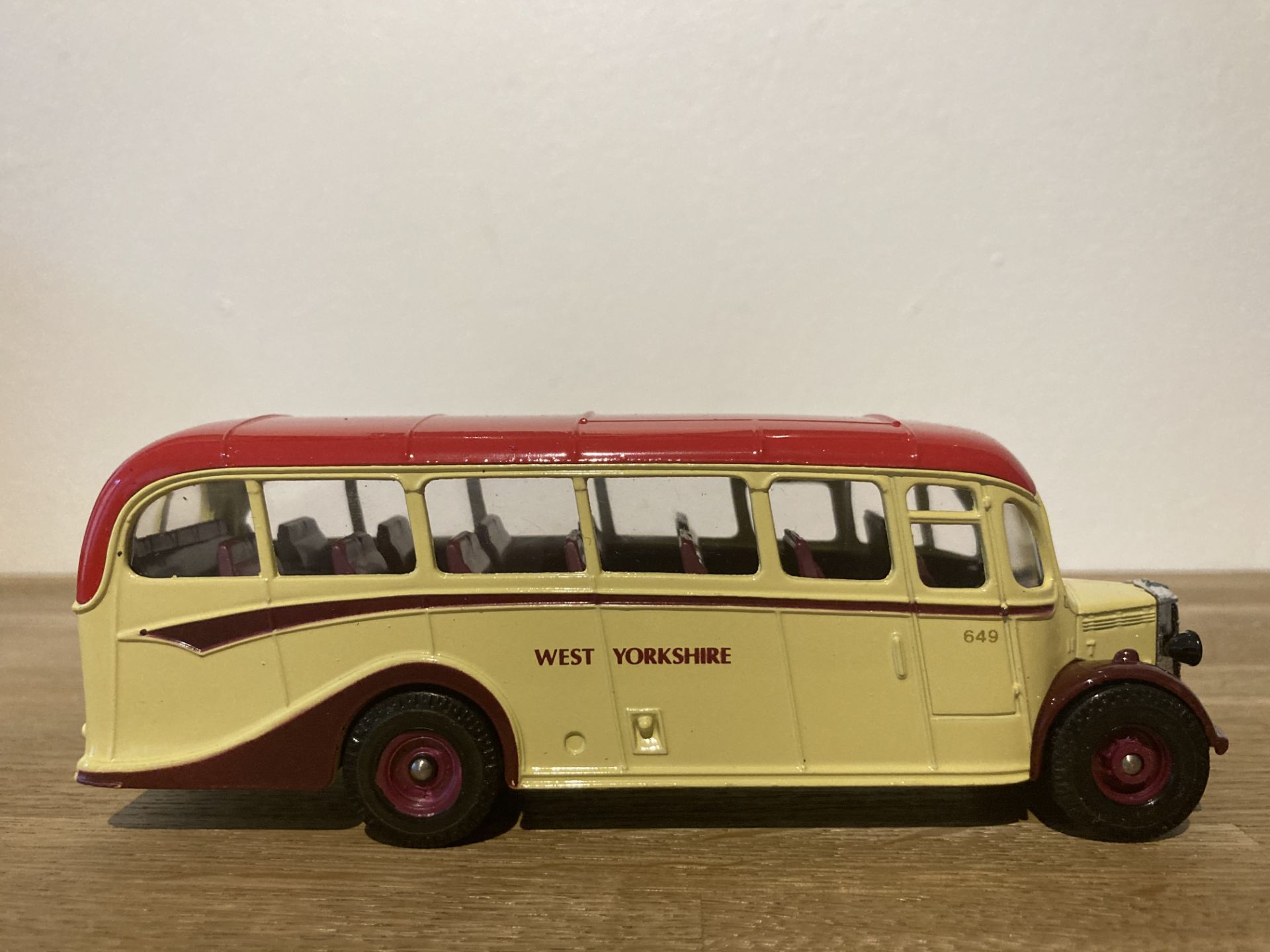 Limited Edition Corgi West Yorkshire - D949/26 - Image 2 of 6