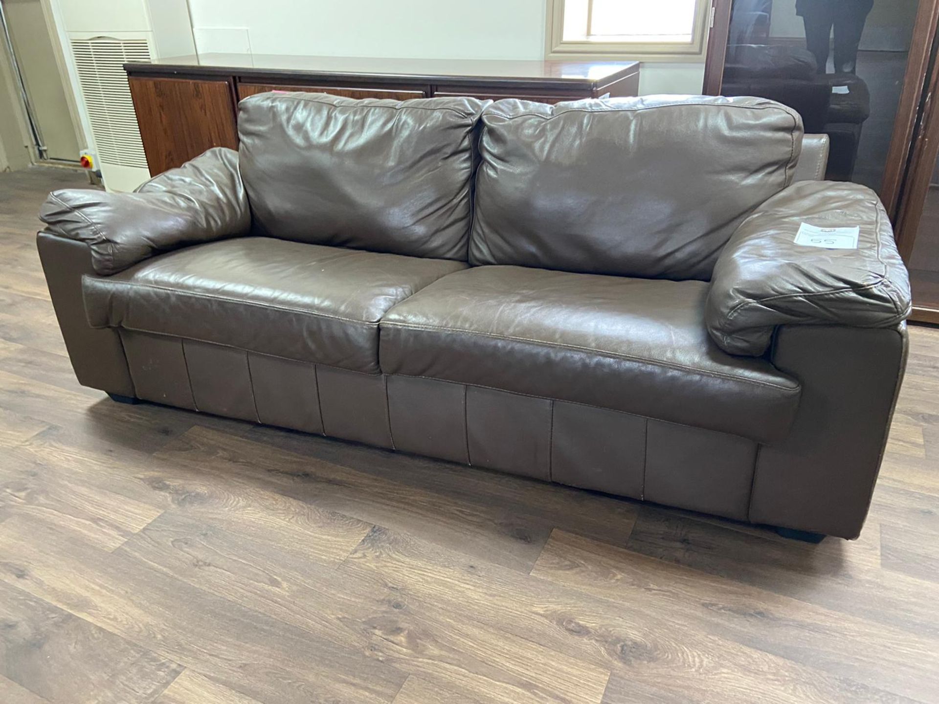 Brown 3 Seater Leather Sofa - Image 2 of 4