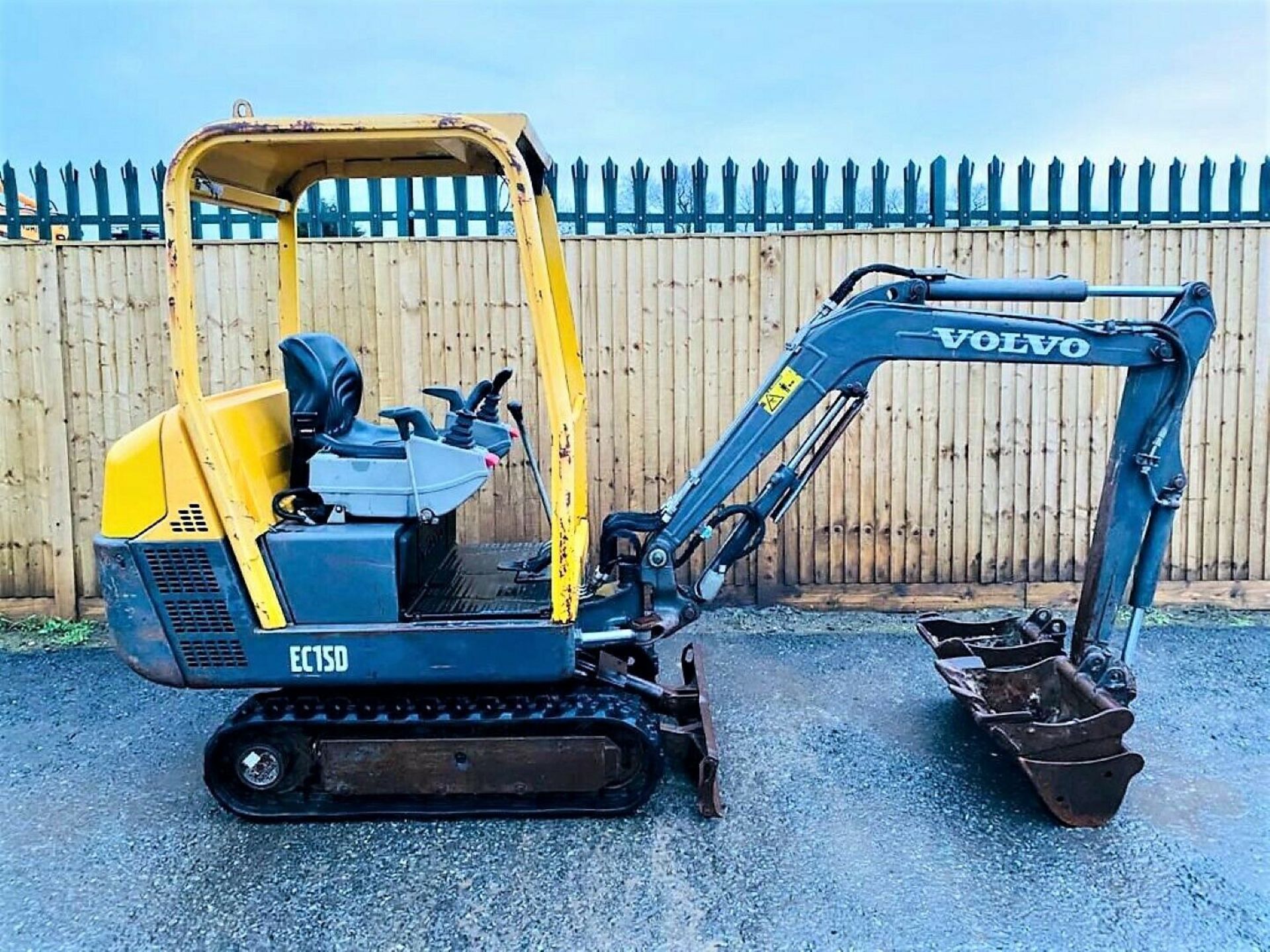 Volvo EC15B Excavator 2007