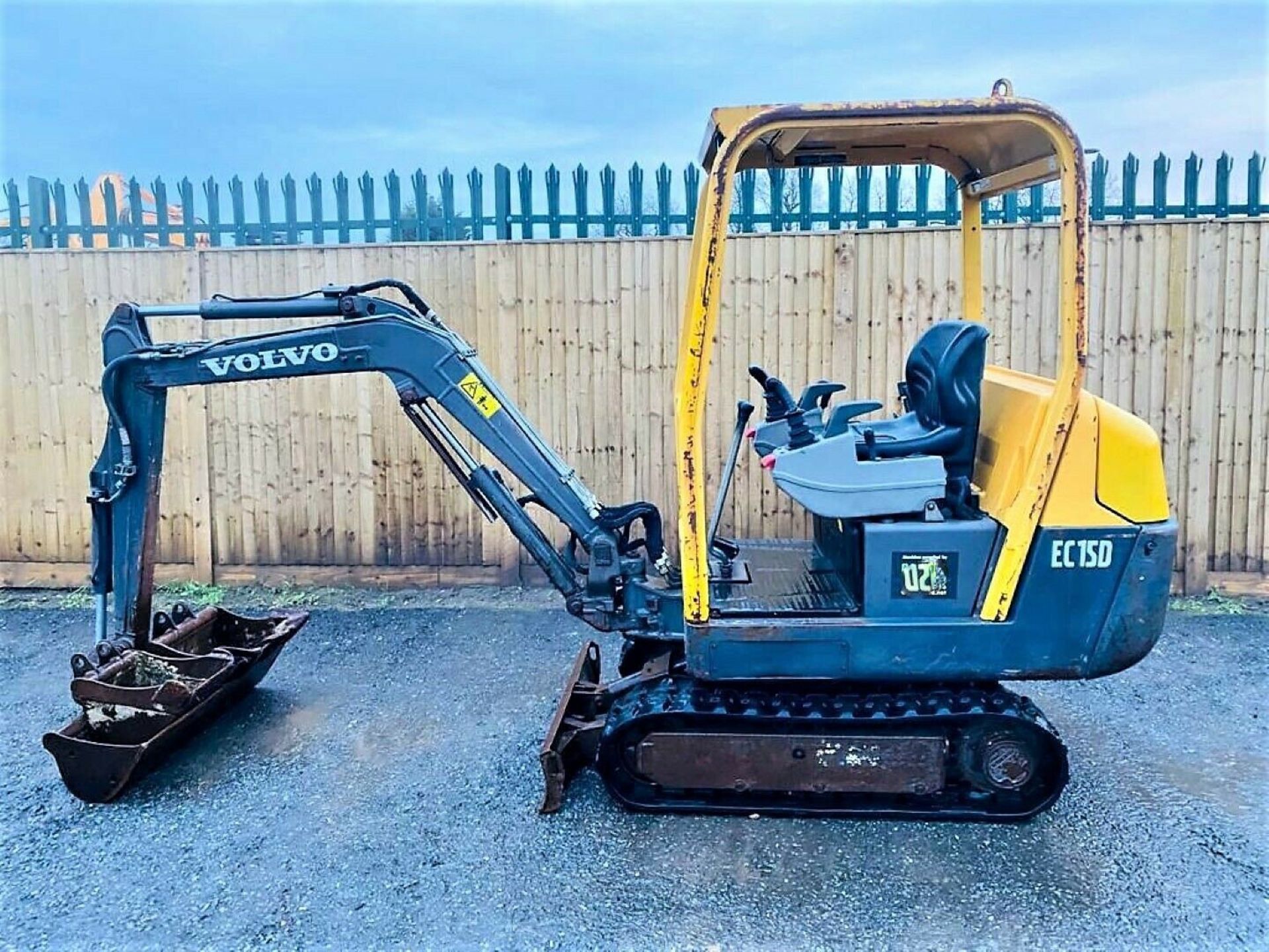 Volvo EC15B Excavator 2007 - Image 3 of 12