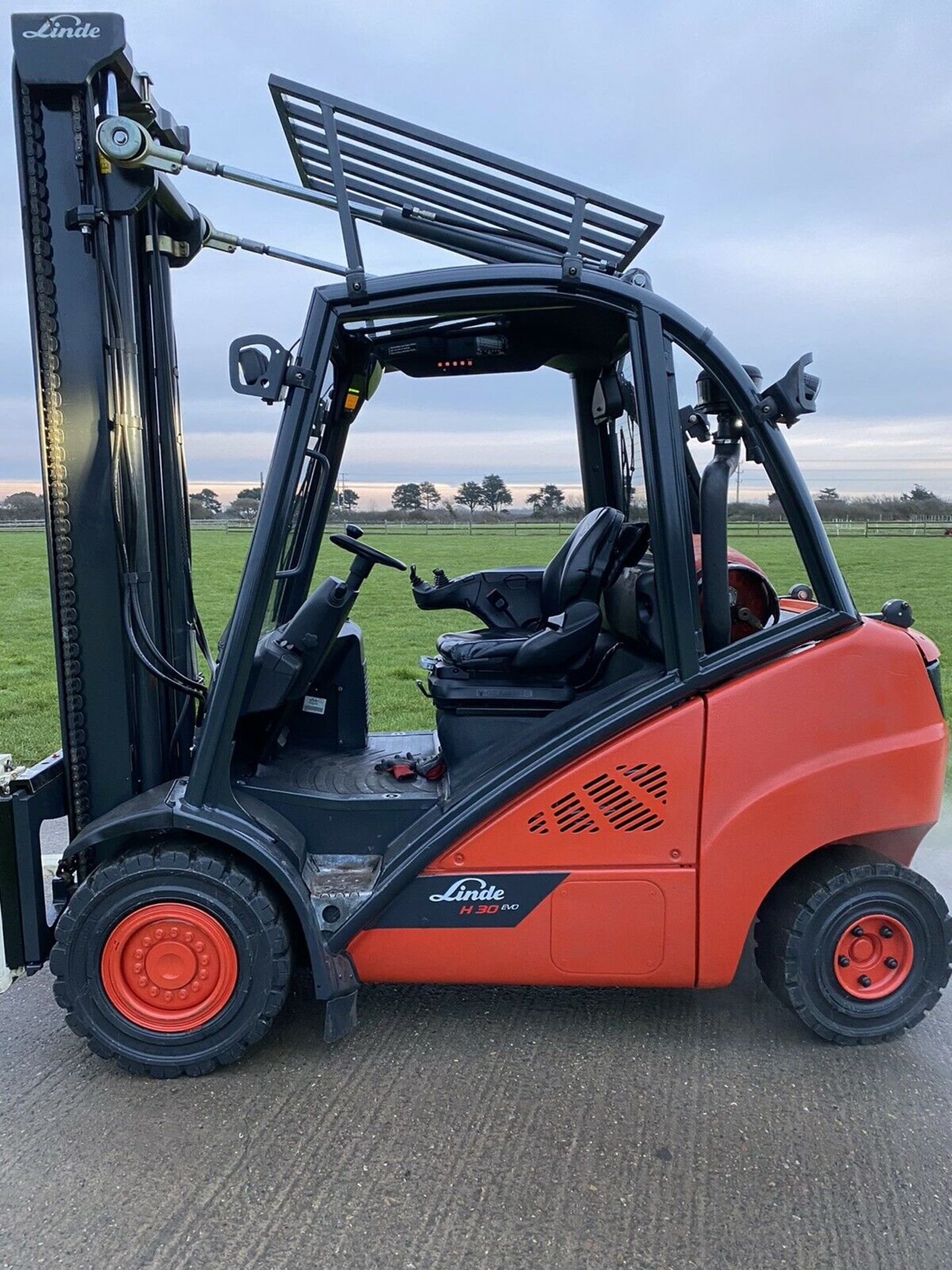 Linde H30 Evo Gas Forklift Truck - Image 4 of 9