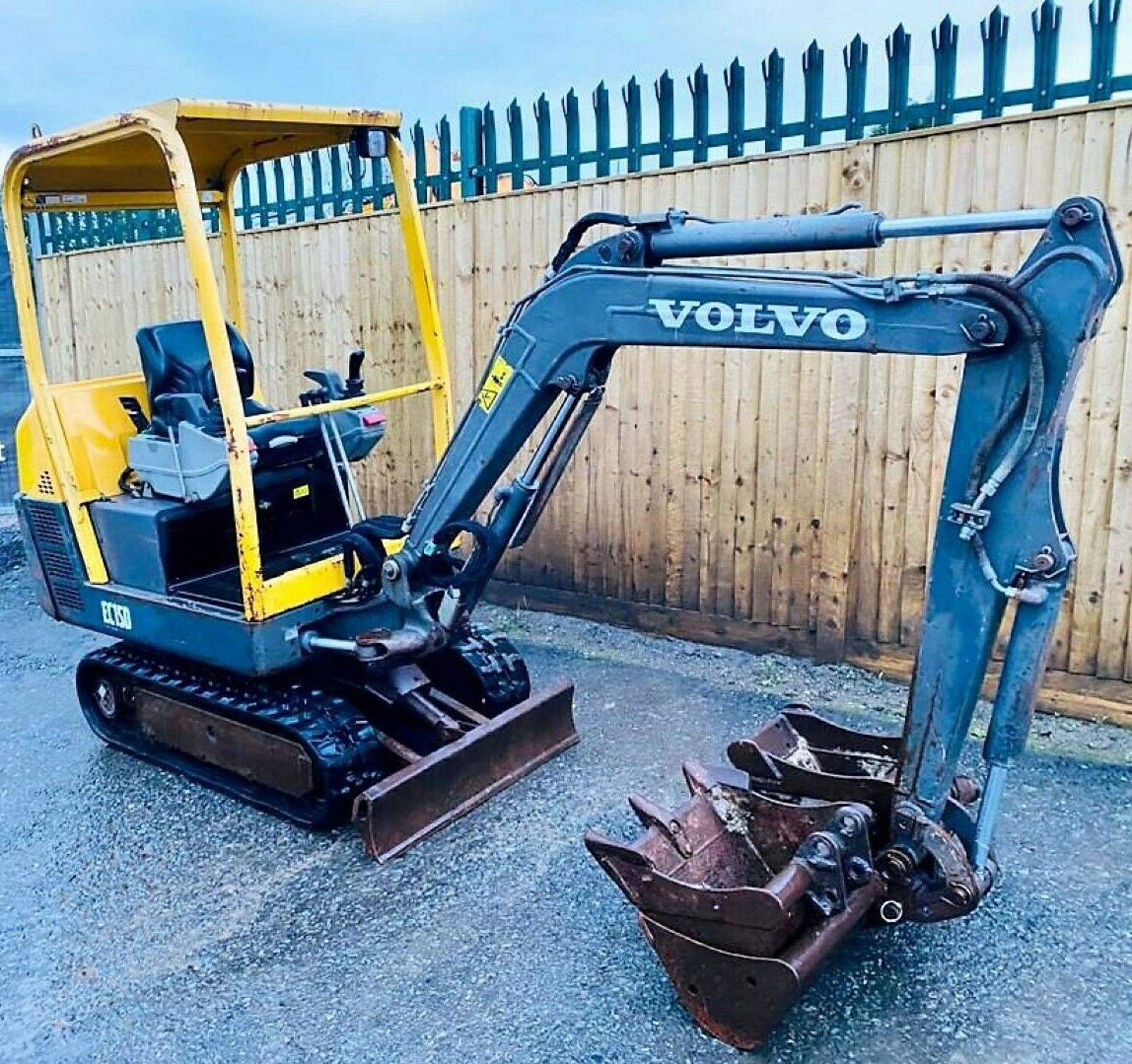 Volvo EC15B Excavator 2007 - Image 5 of 12