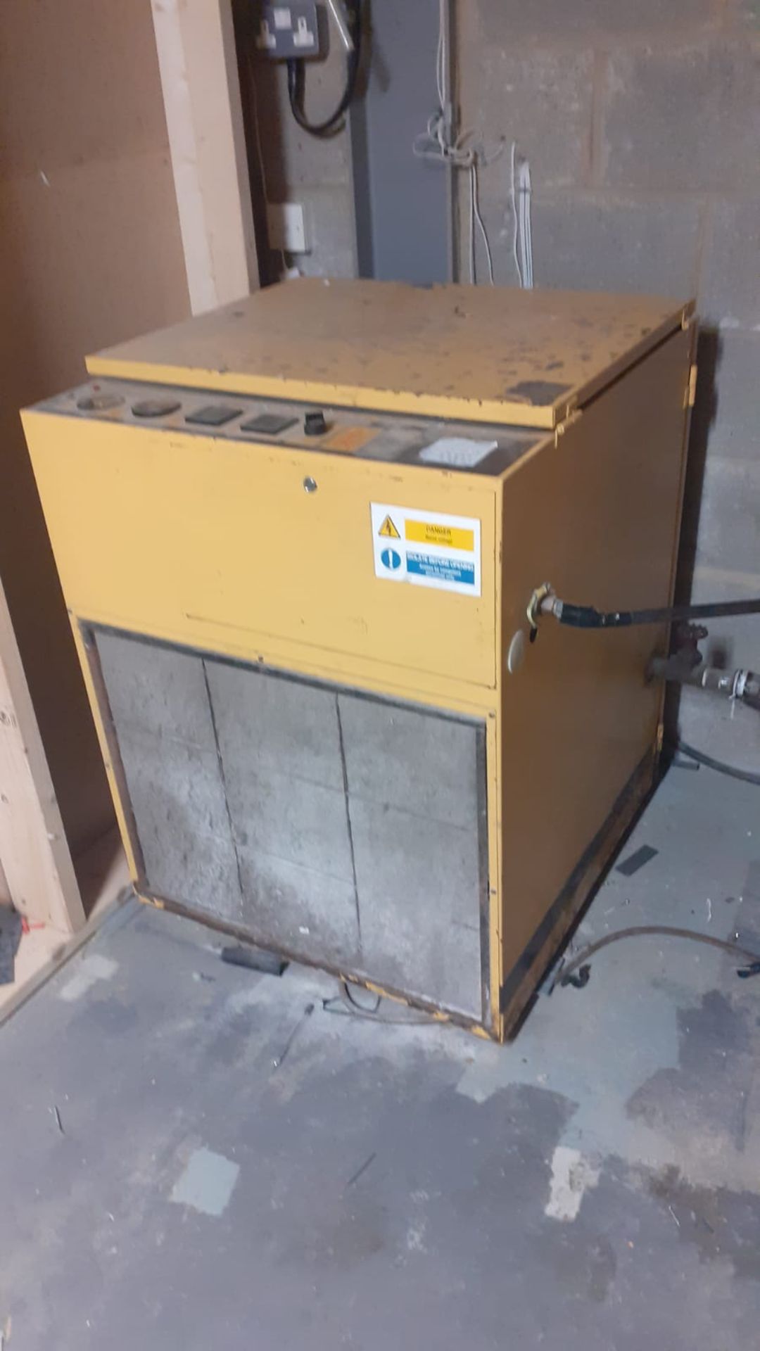 HPC Kaeser SK19 industrial Compressor