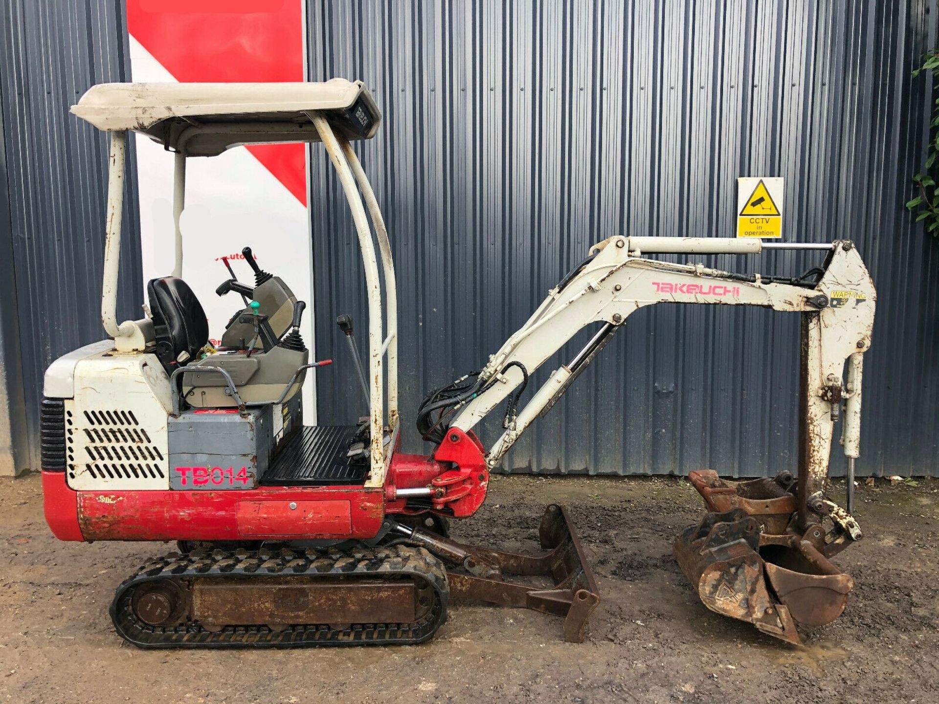 Takeuchi TB014 Mini Excavator