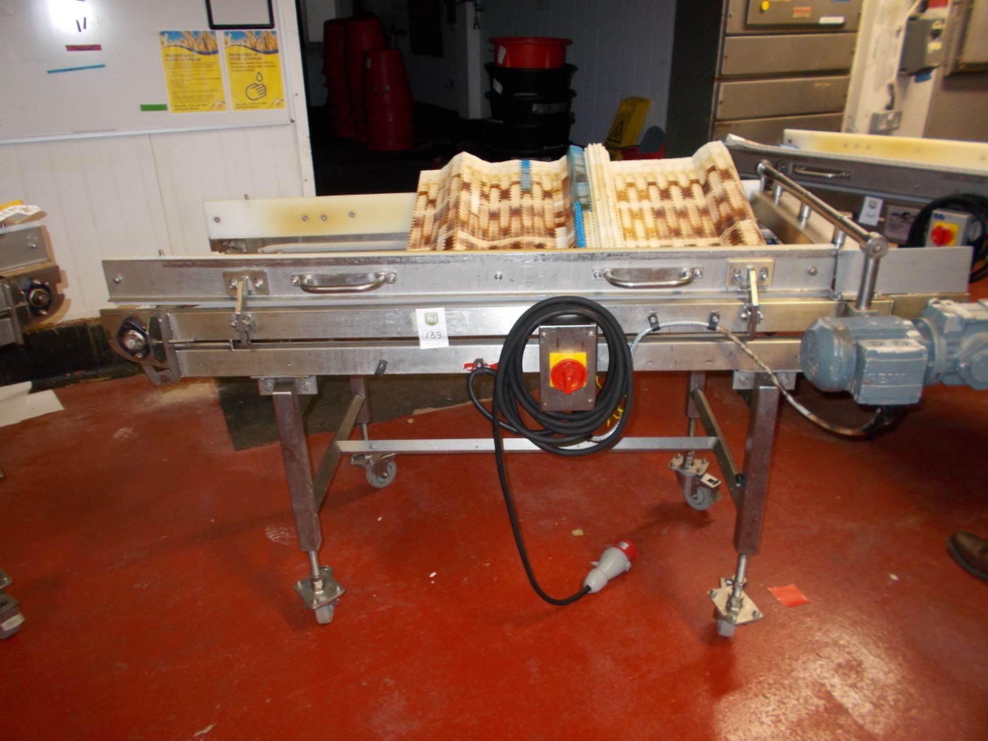 Arnott conveyor