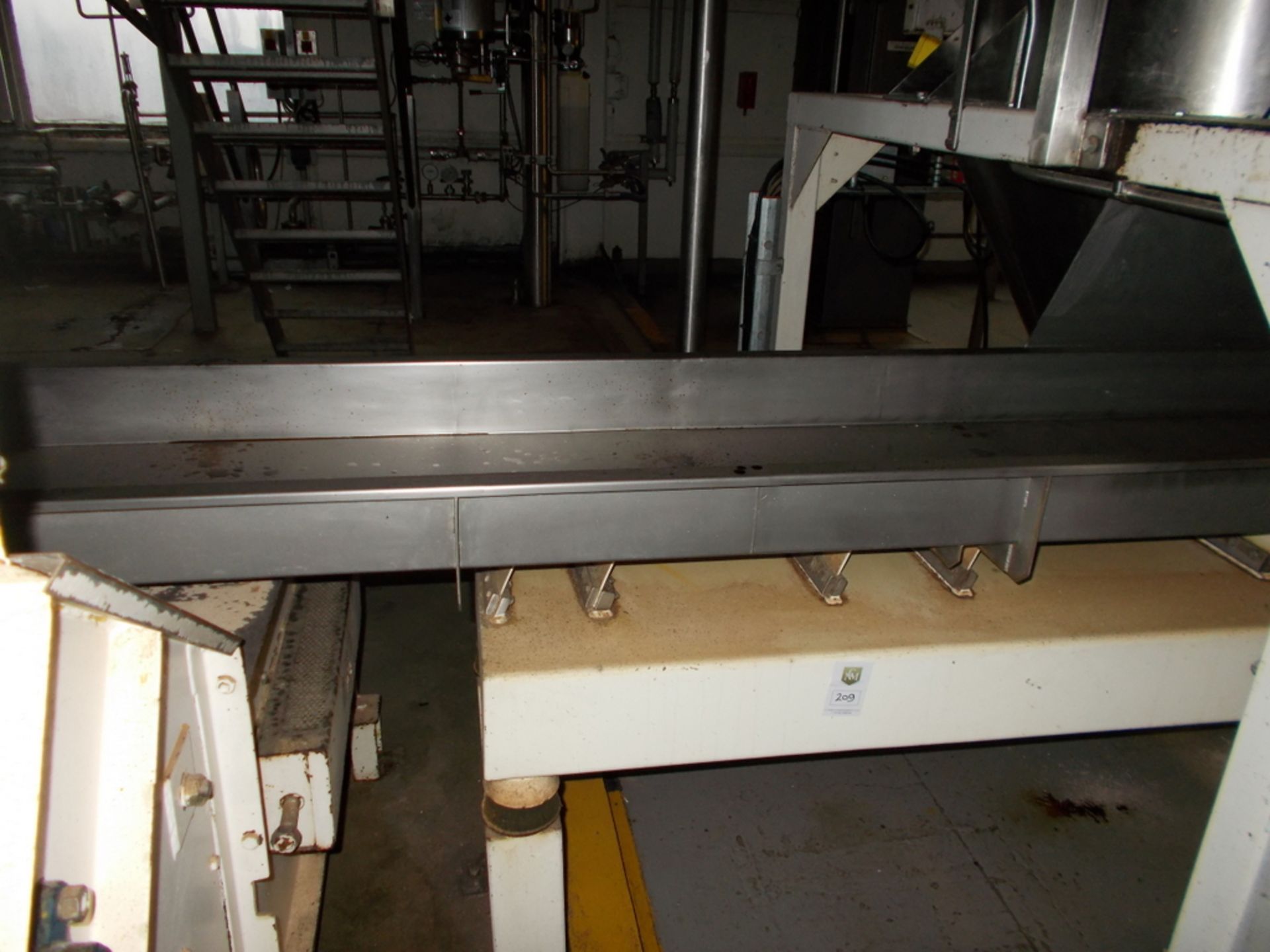 KMG vibrating conveyor - Image 2 of 3