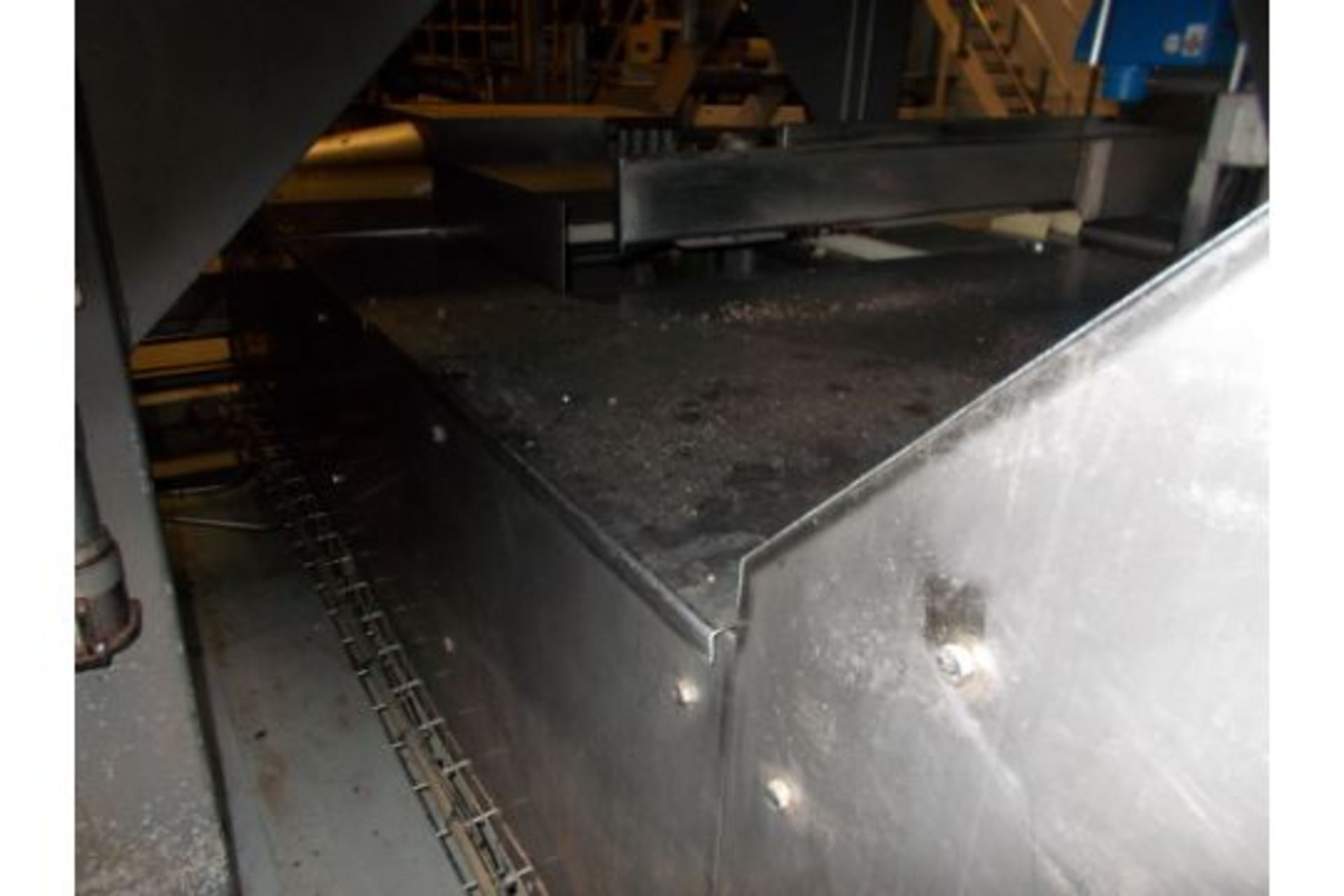 KMG vibrating conveyor - Image 3 of 4