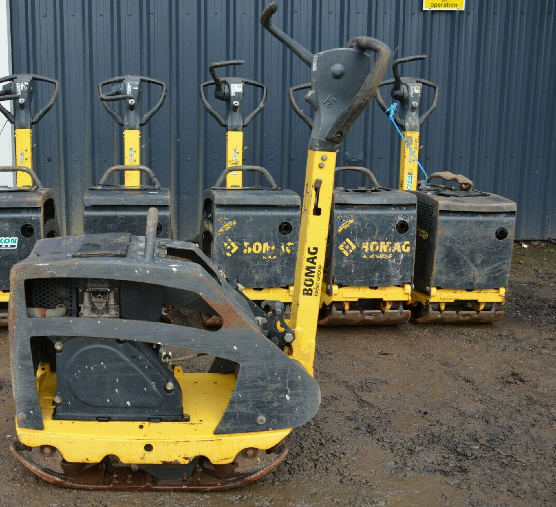 Bomag BPR 35/42 D Reversible vibratory plate 2015