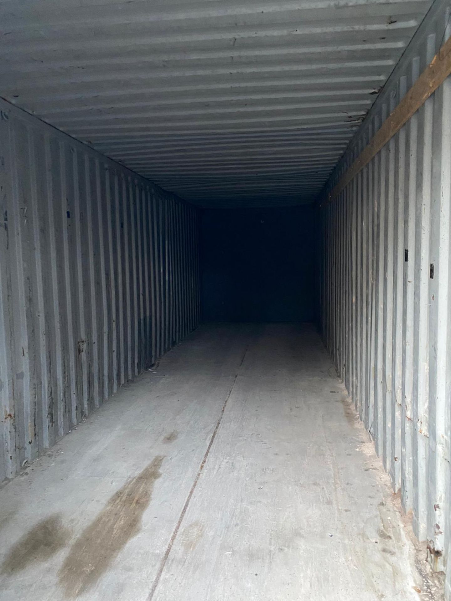 30ft x 8ft site storage container shipping container cabin - Image 5 of 6