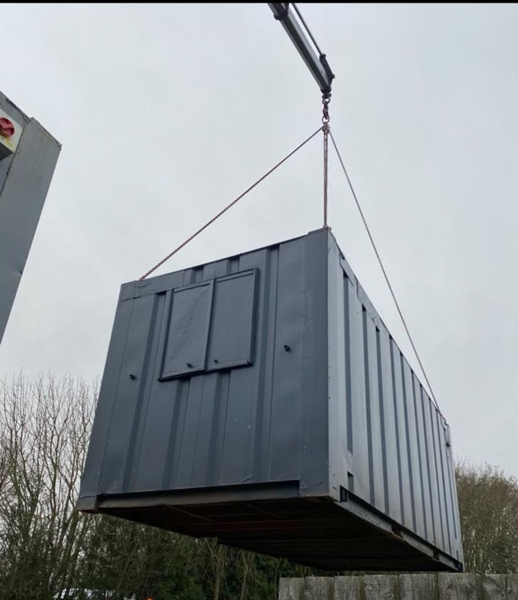 20 x 8ft office site container