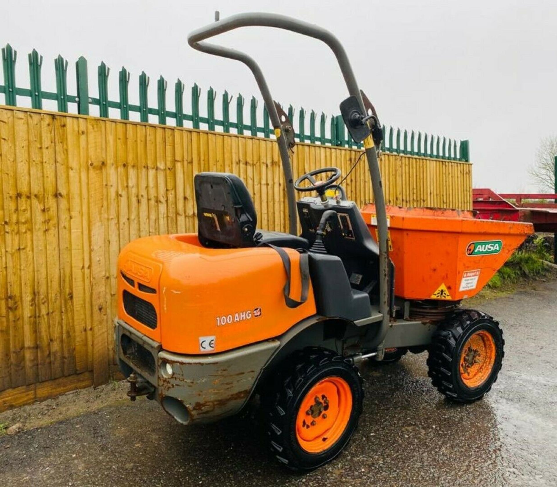 Ausa 100 AHG 1 Ton Swivel Tip Dumper 2003 - Image 5 of 12