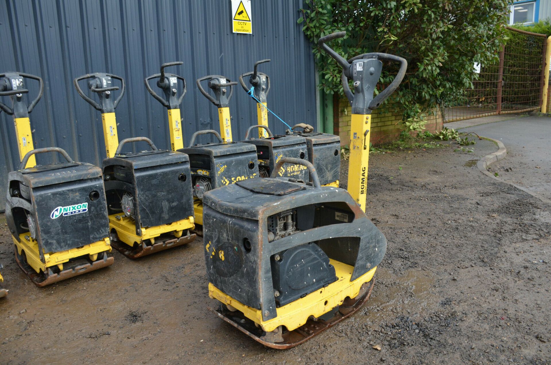 Bomag BPR 35/42 D Reversible vibratory plate 2015 - Image 3 of 10