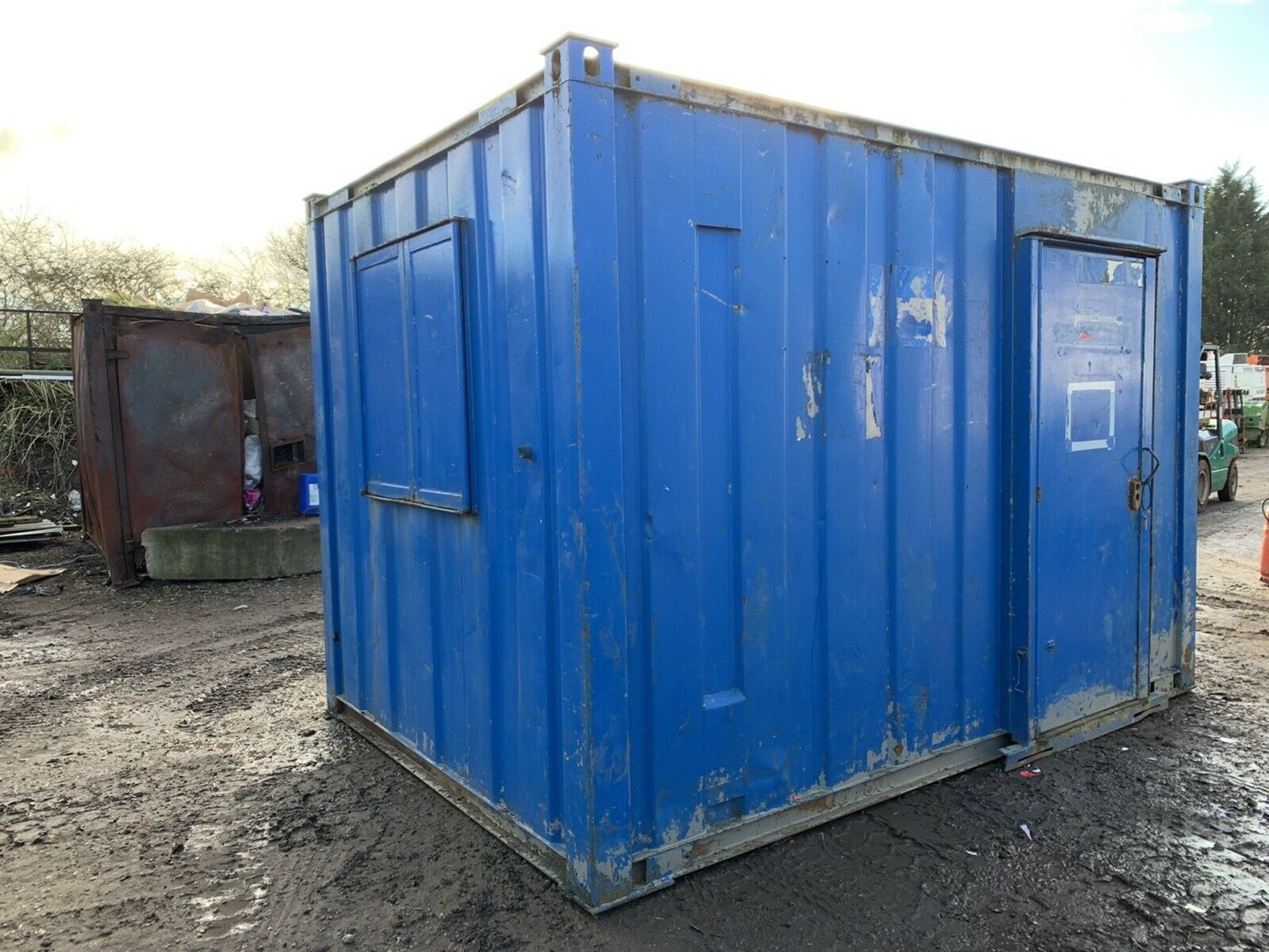 12ft Anti Vandal Steel Portable Site Office - Image 2 of 10