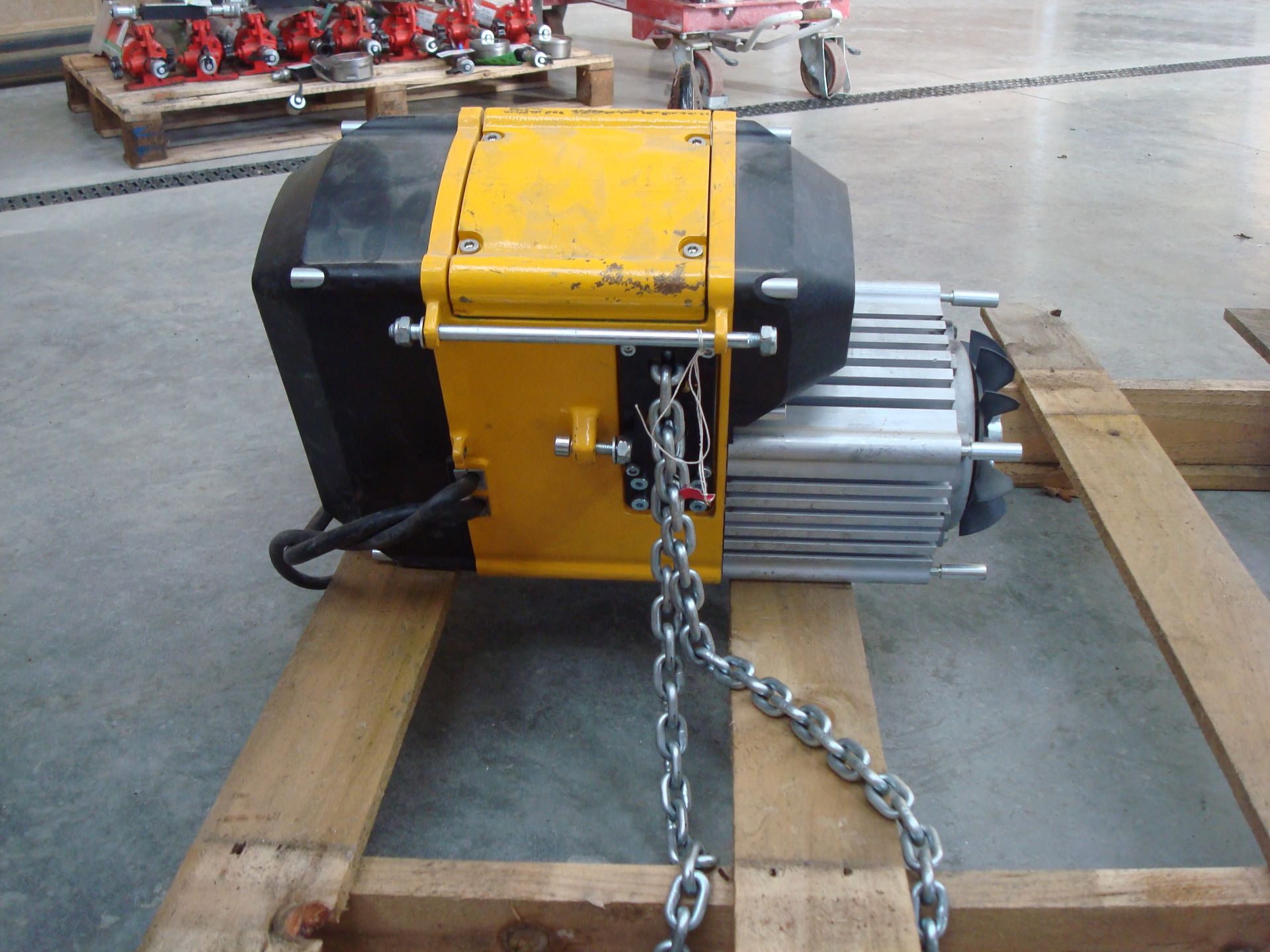 1.0t chain hoist electric 15m - Image 3 of 6