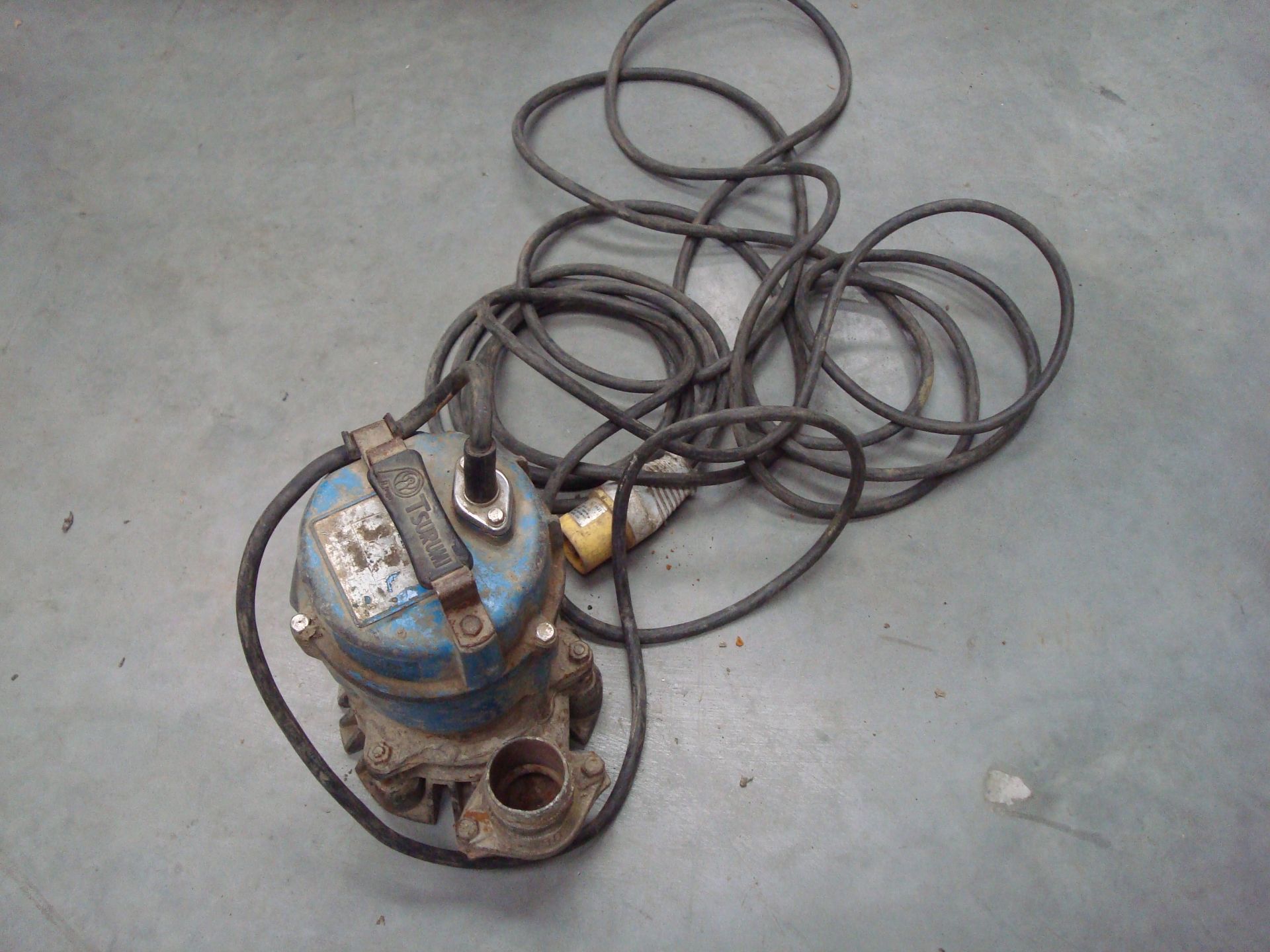 Submersible Pump - Image 3 of 3