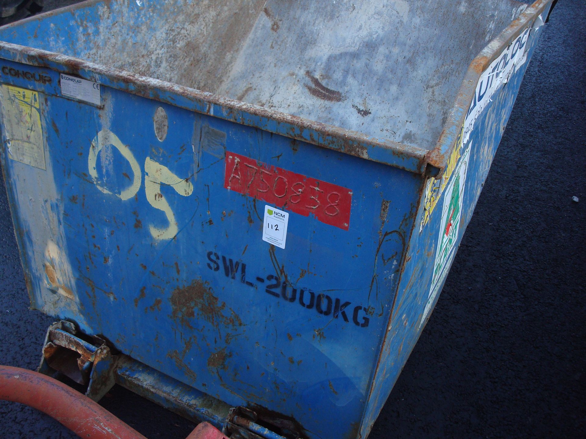 1200l autolock tipping skip - Image 3 of 3