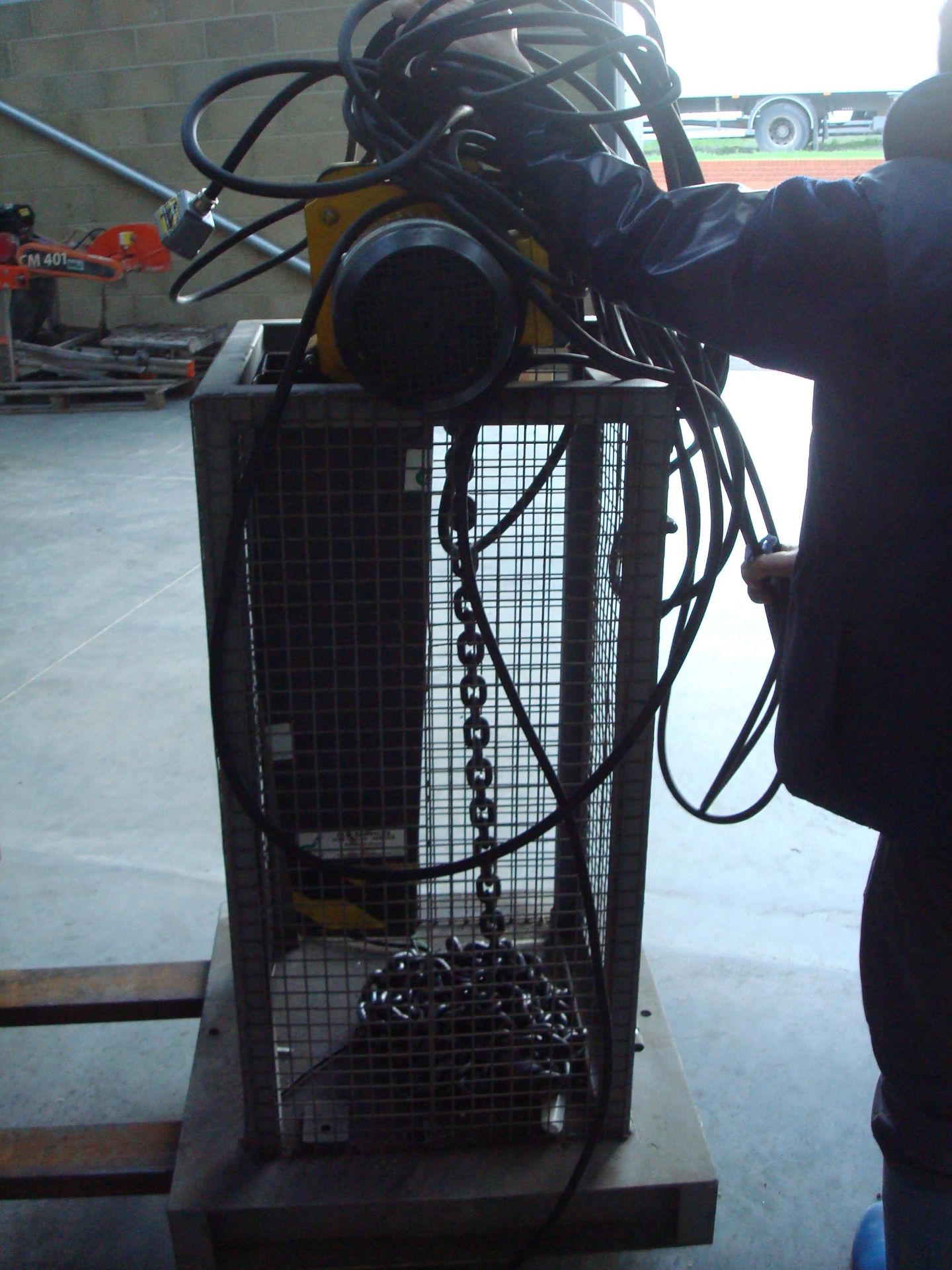 3.0t chain hoist electric15m - Image 3 of 3