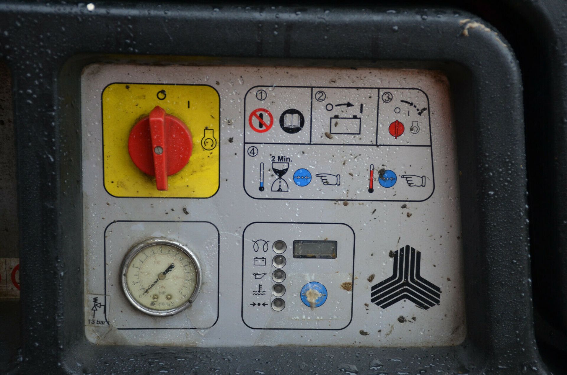 Compair C30 compressor 2008 - Image 7 of 12