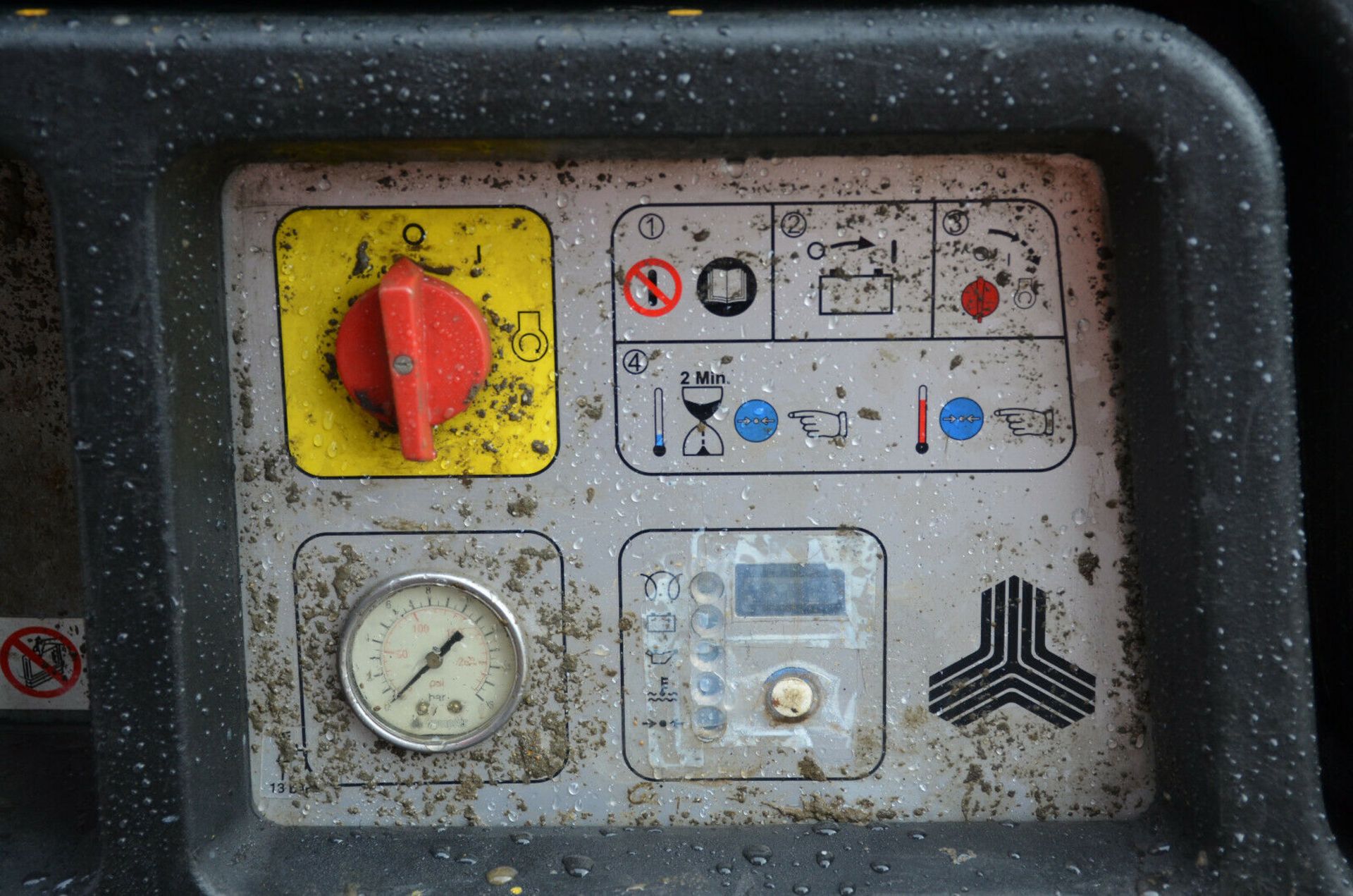 Compair C30 compressor 2008 - Image 4 of 13