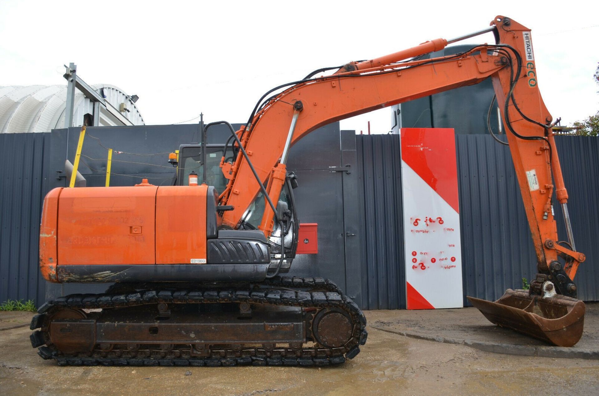 Hitachi zx130 lcn-5b excavator 2015