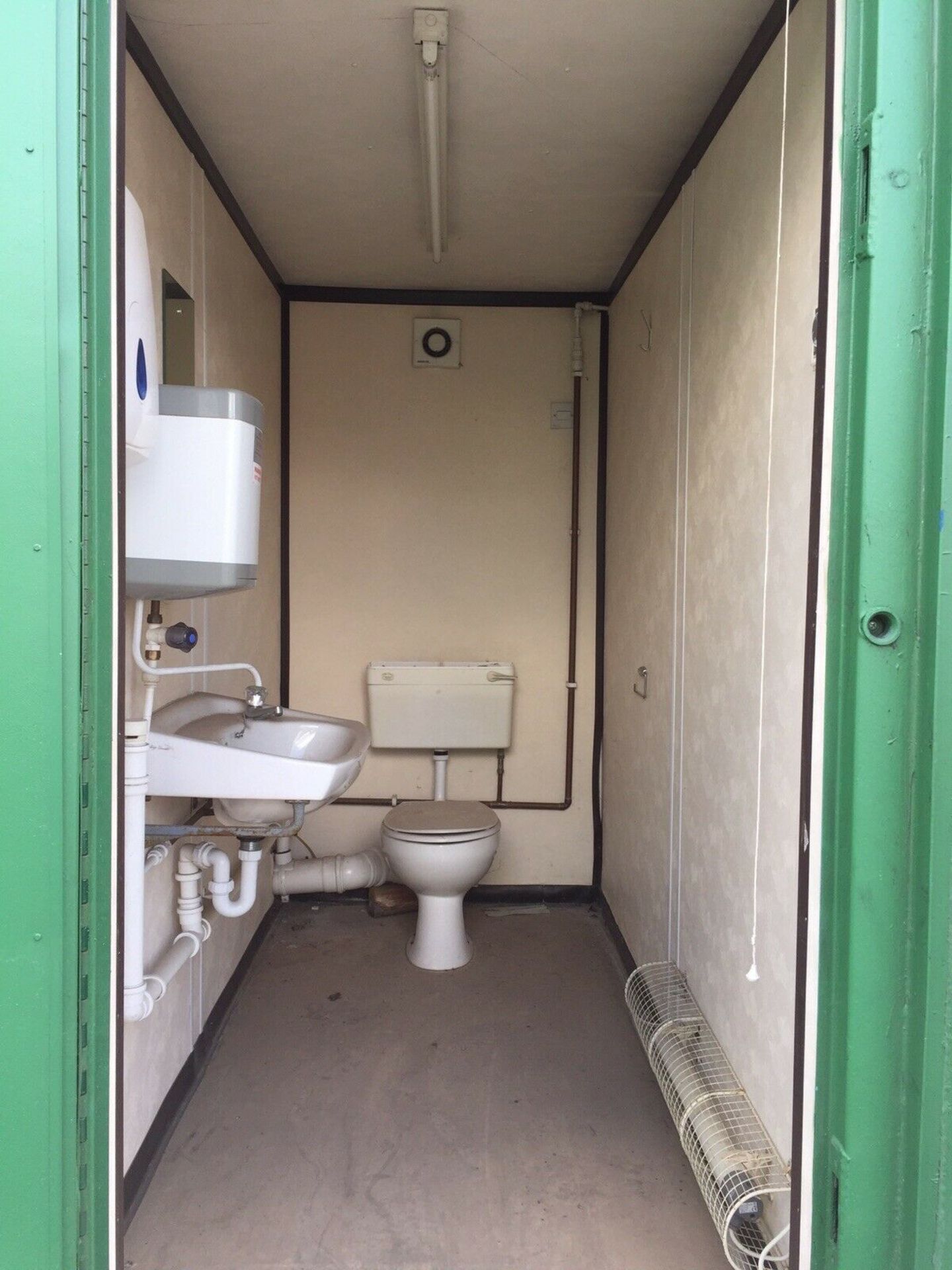 Portable Toilet Block With Shower Steel Welfare Unit - Bild 5 aus 9