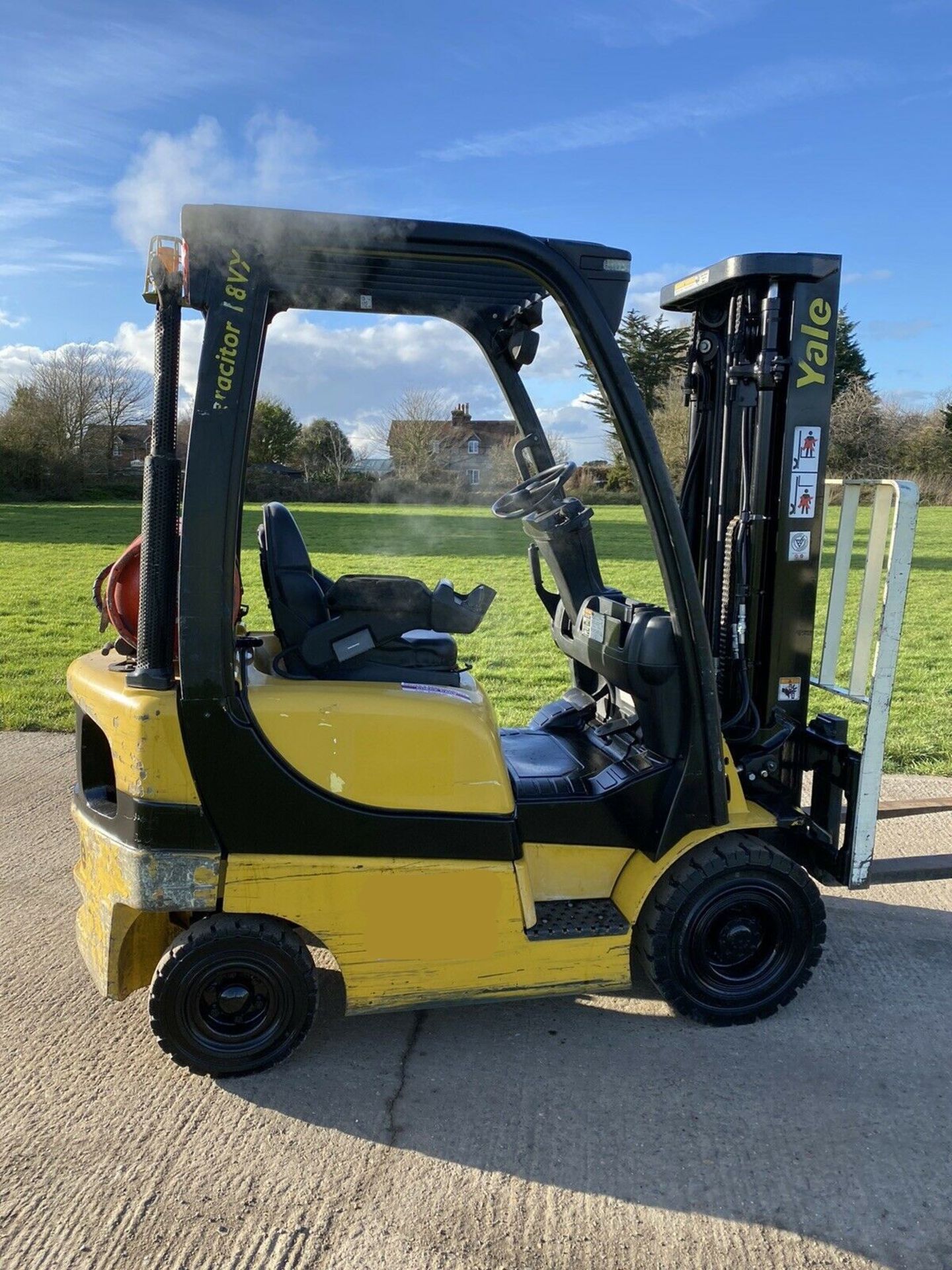 Yale 1.8 Gas Forklift Truck Container Spec - Image 5 of 6