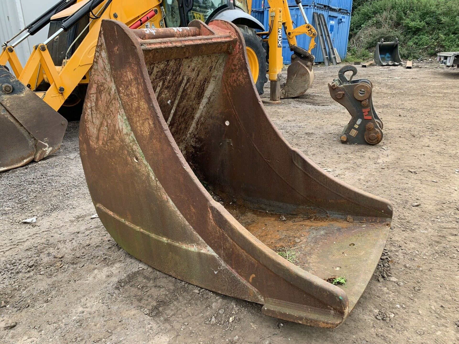 Digger Bucket 20 - 30 Ton Excavator Bucket 70mm Pins - Image 3 of 5