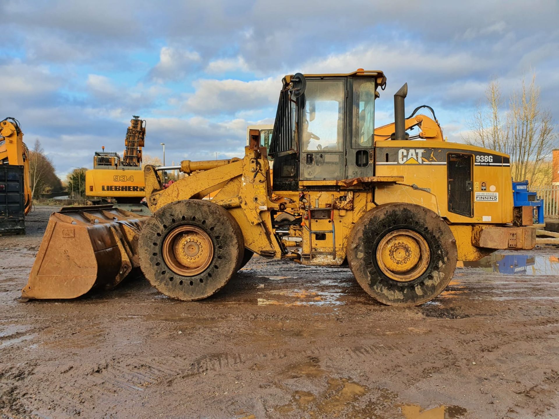 Caterpillar 938G Loading Shovel