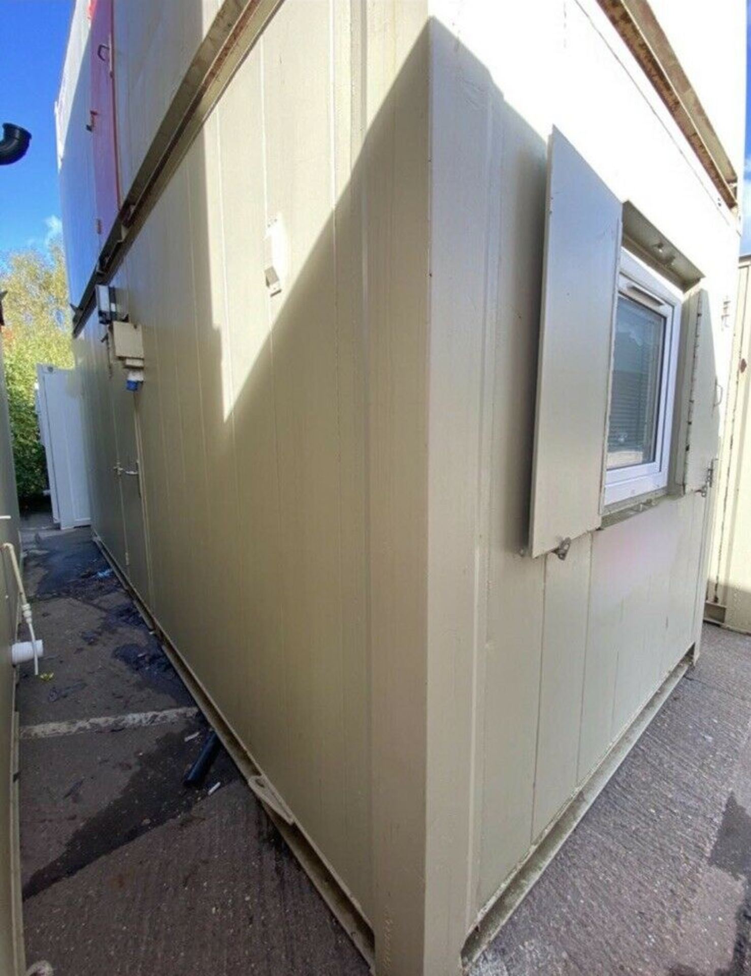 20x10ft Sleeper Unit - Image 3 of 12